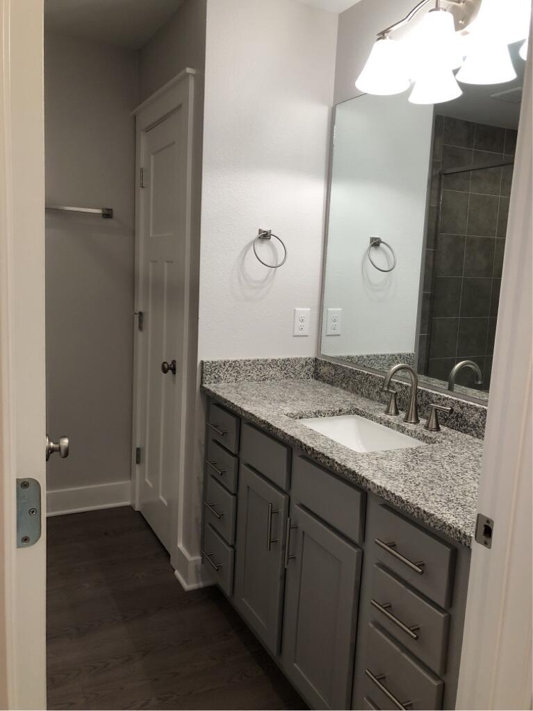 TUSCAN VILLAGE TH - Residential Lease