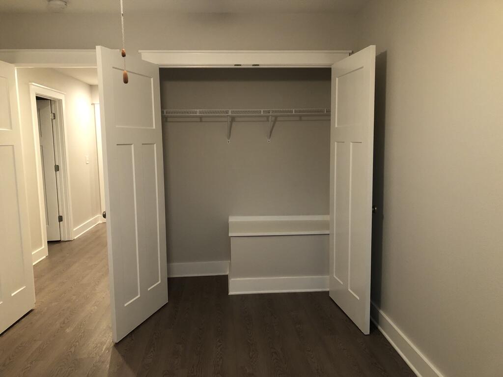 TUSCAN VILLAGE TH - Residential Lease