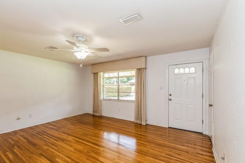 NO RECORDED SUBDIVISION - Residential