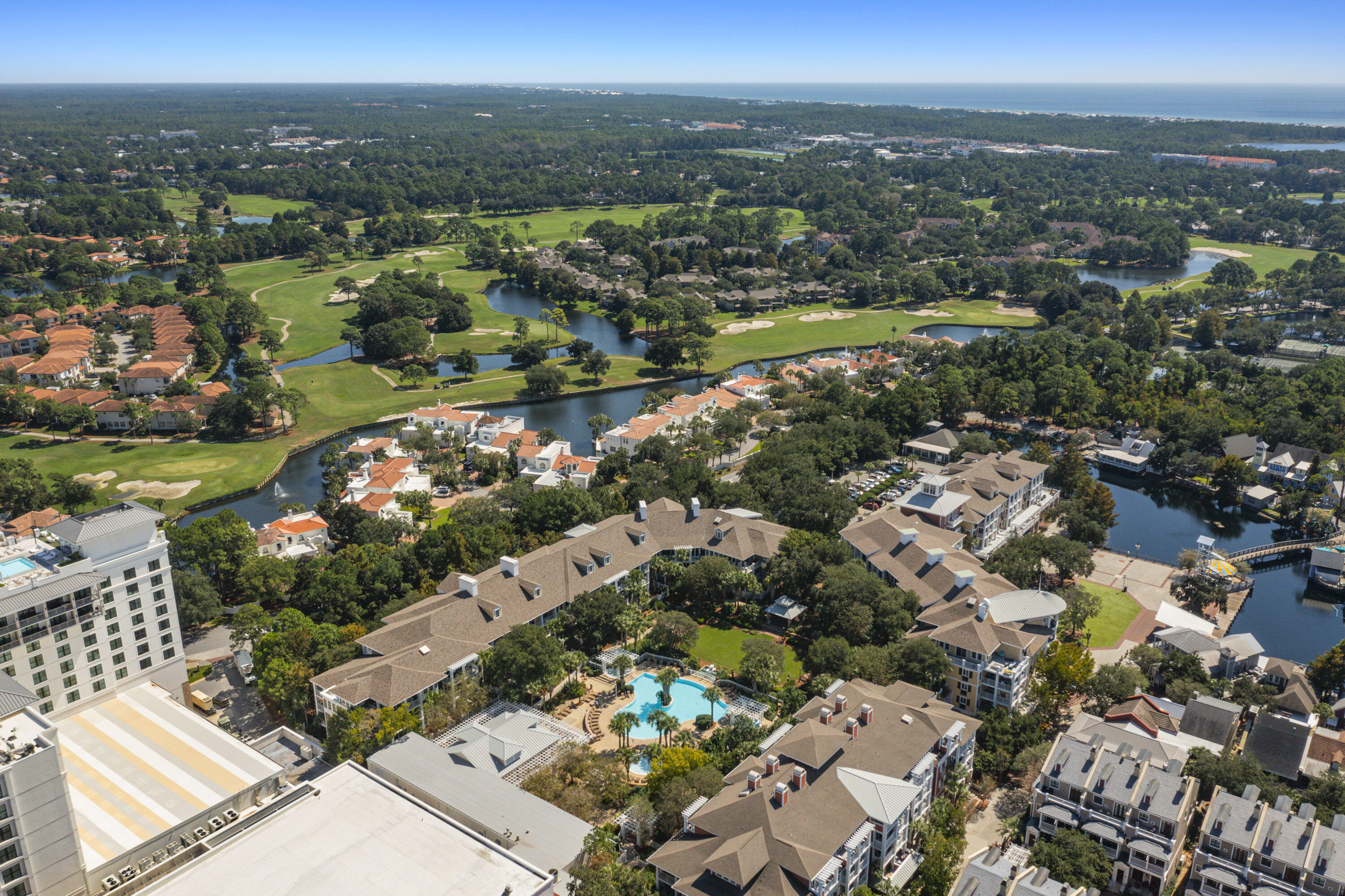 OBSERVATION POINT NORTH - Residential