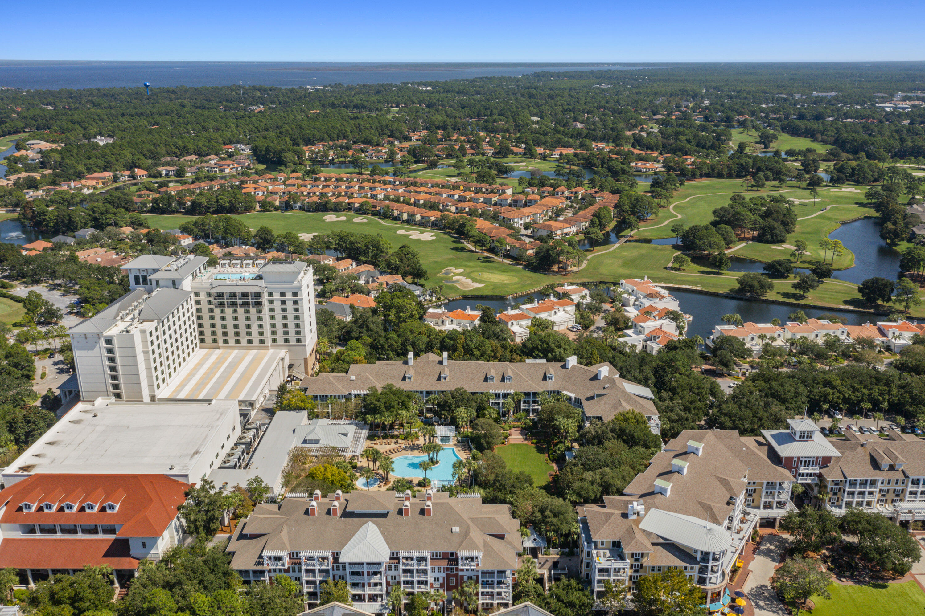 OBSERVATION POINT NORTH - Residential