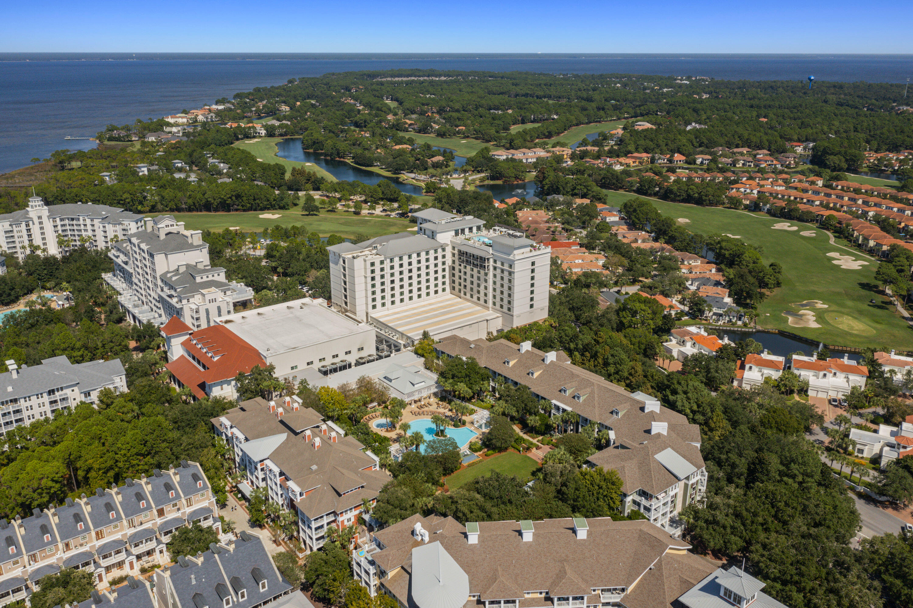 OBSERVATION POINT NORTH - Residential