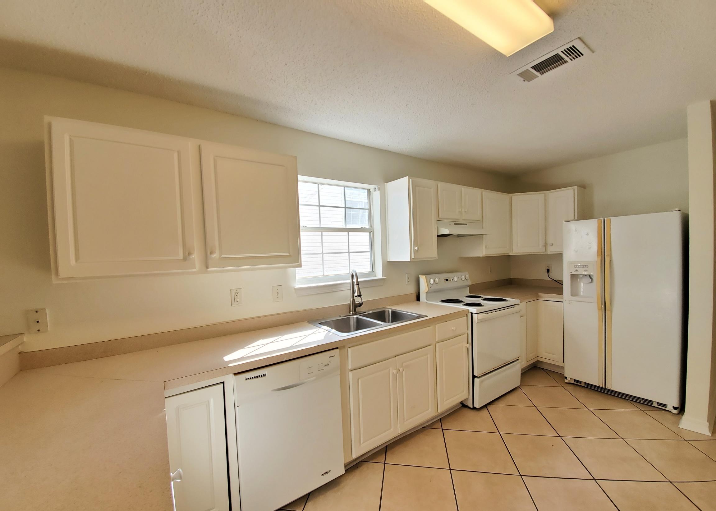 Twin Lakes - Residential
