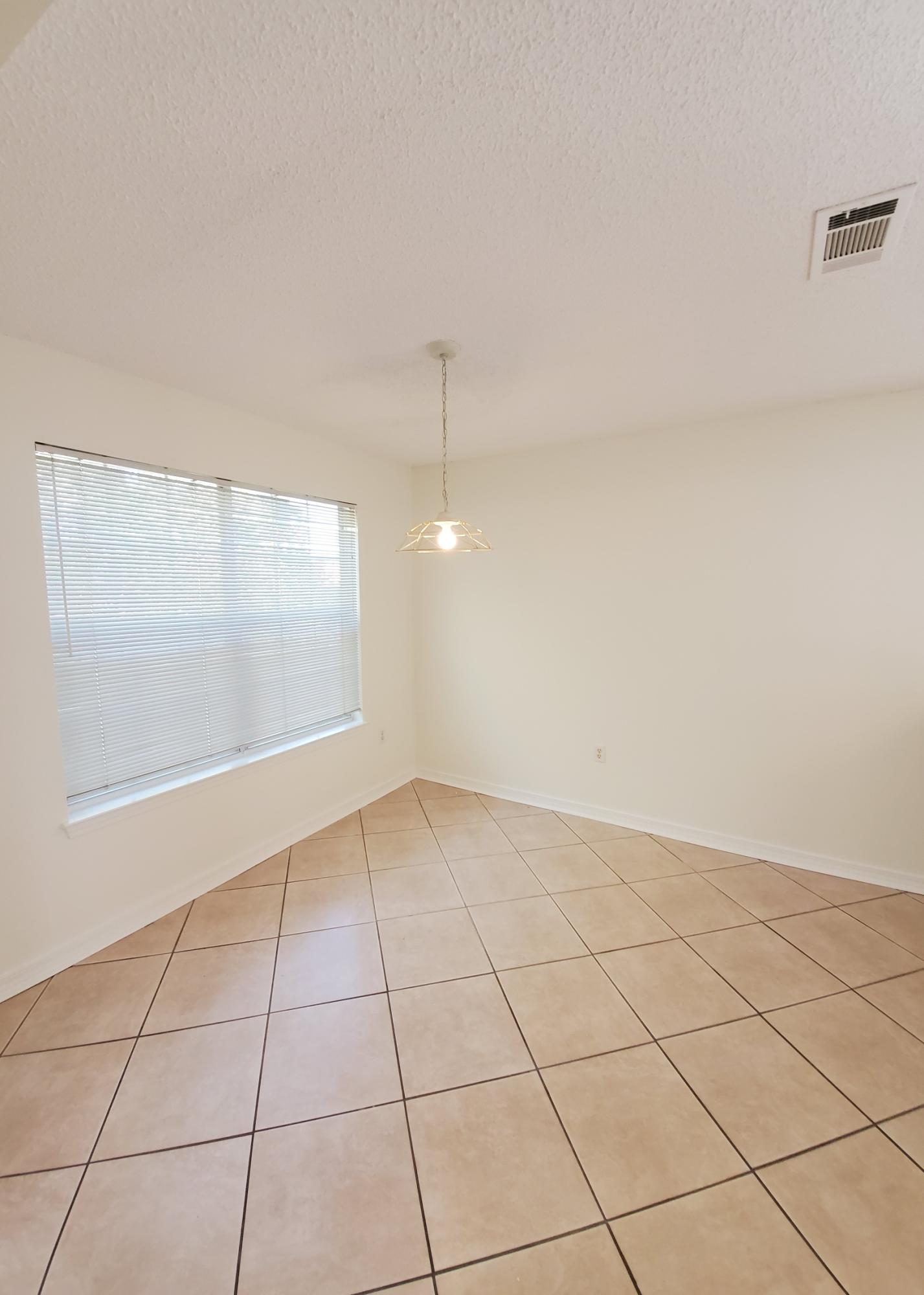 Twin Lakes - Residential