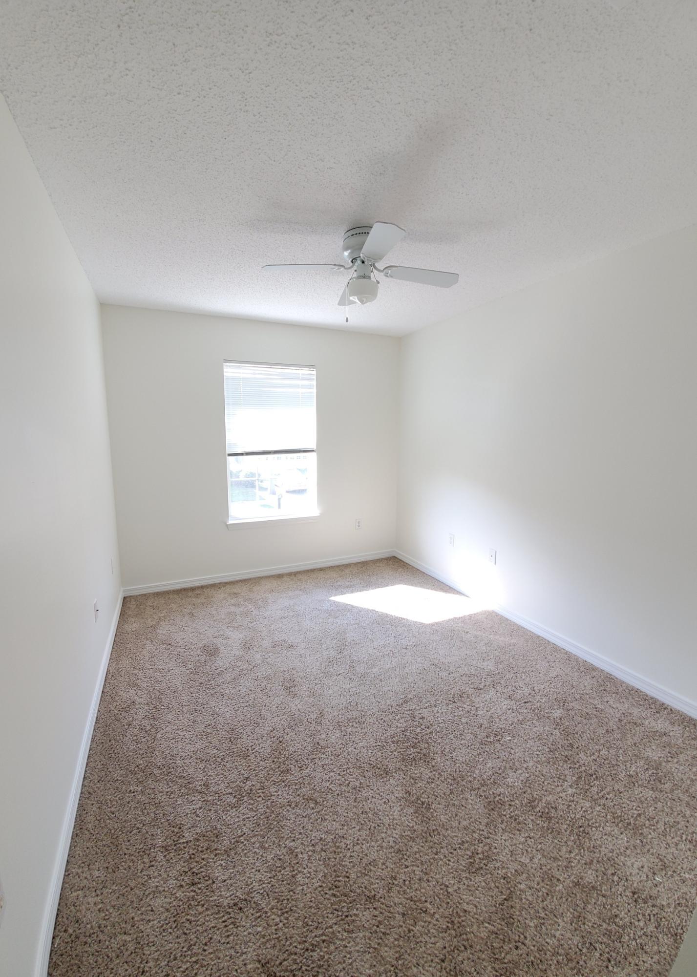 Twin Lakes - Residential