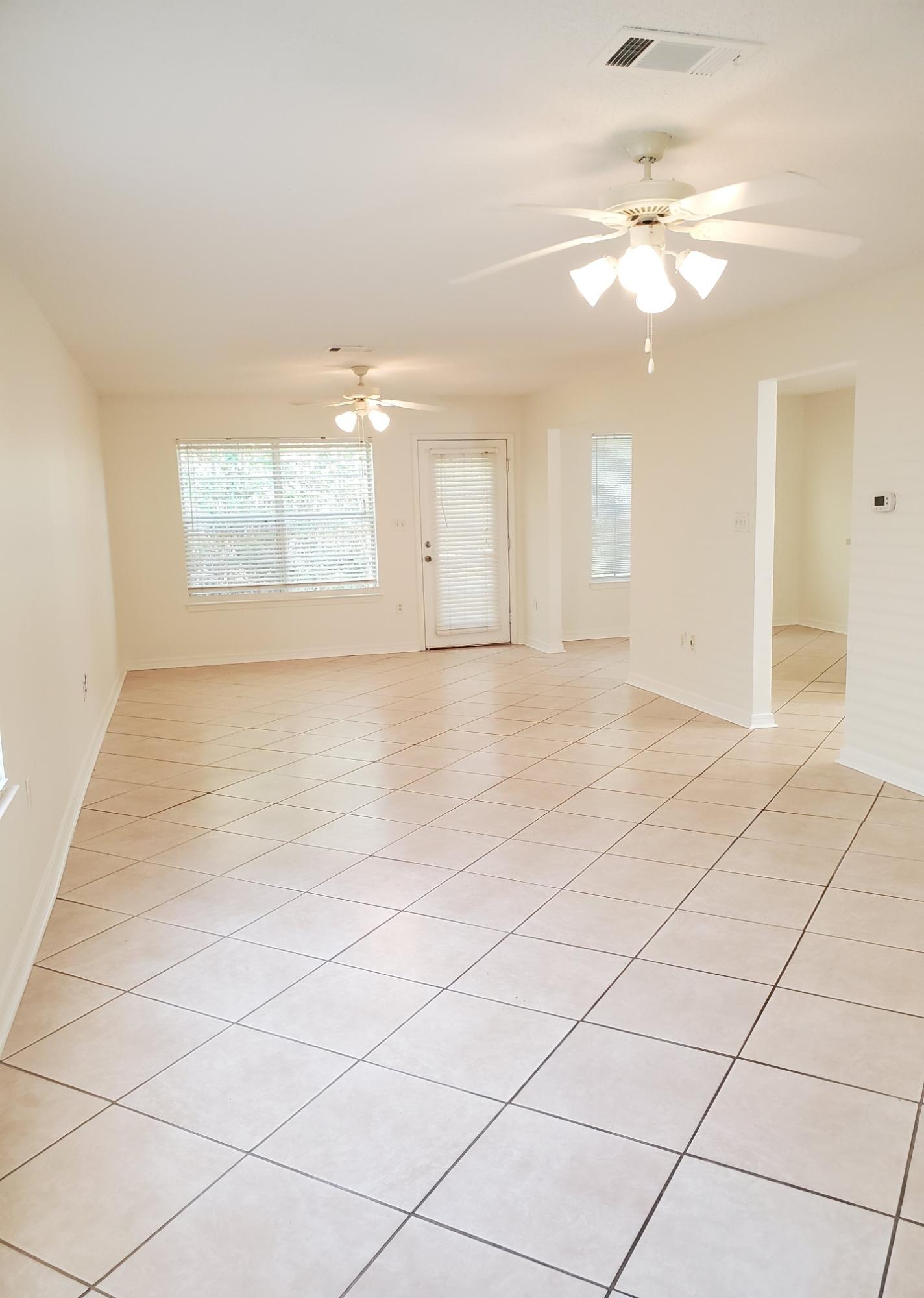 Twin Lakes - Residential