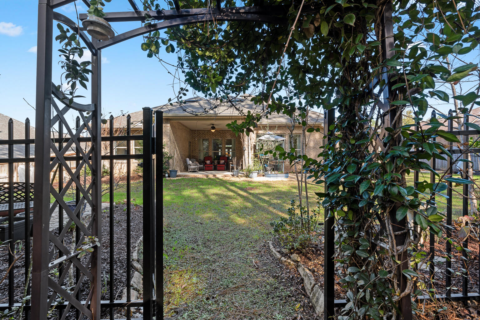 Nature Lake - Residential