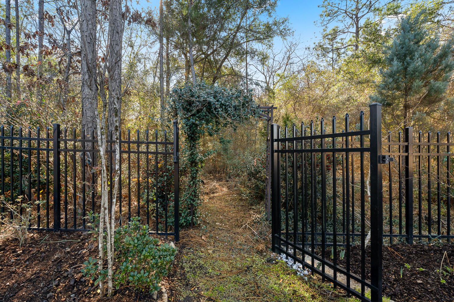 Nature Lake - Residential