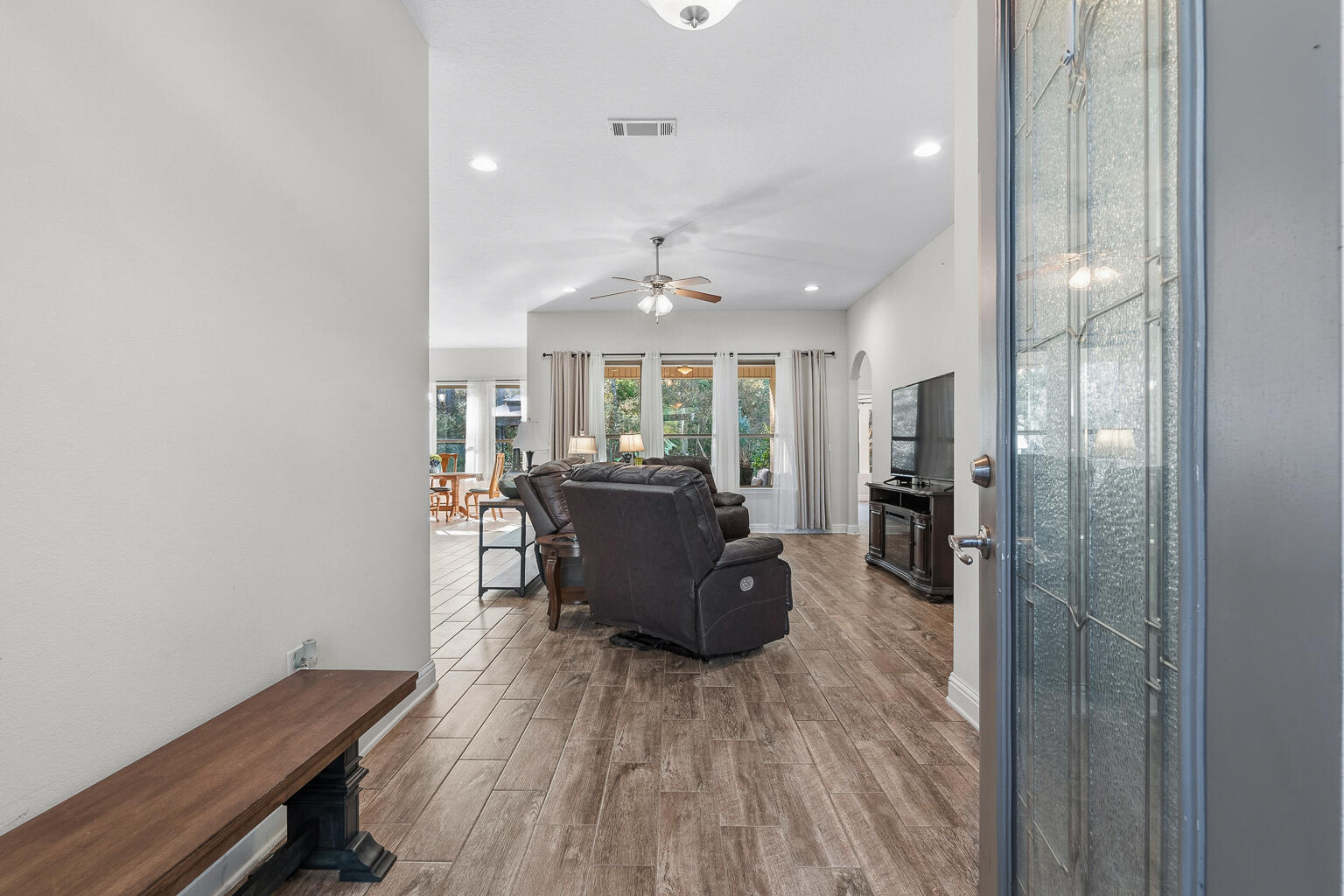 Nature Lake - Residential