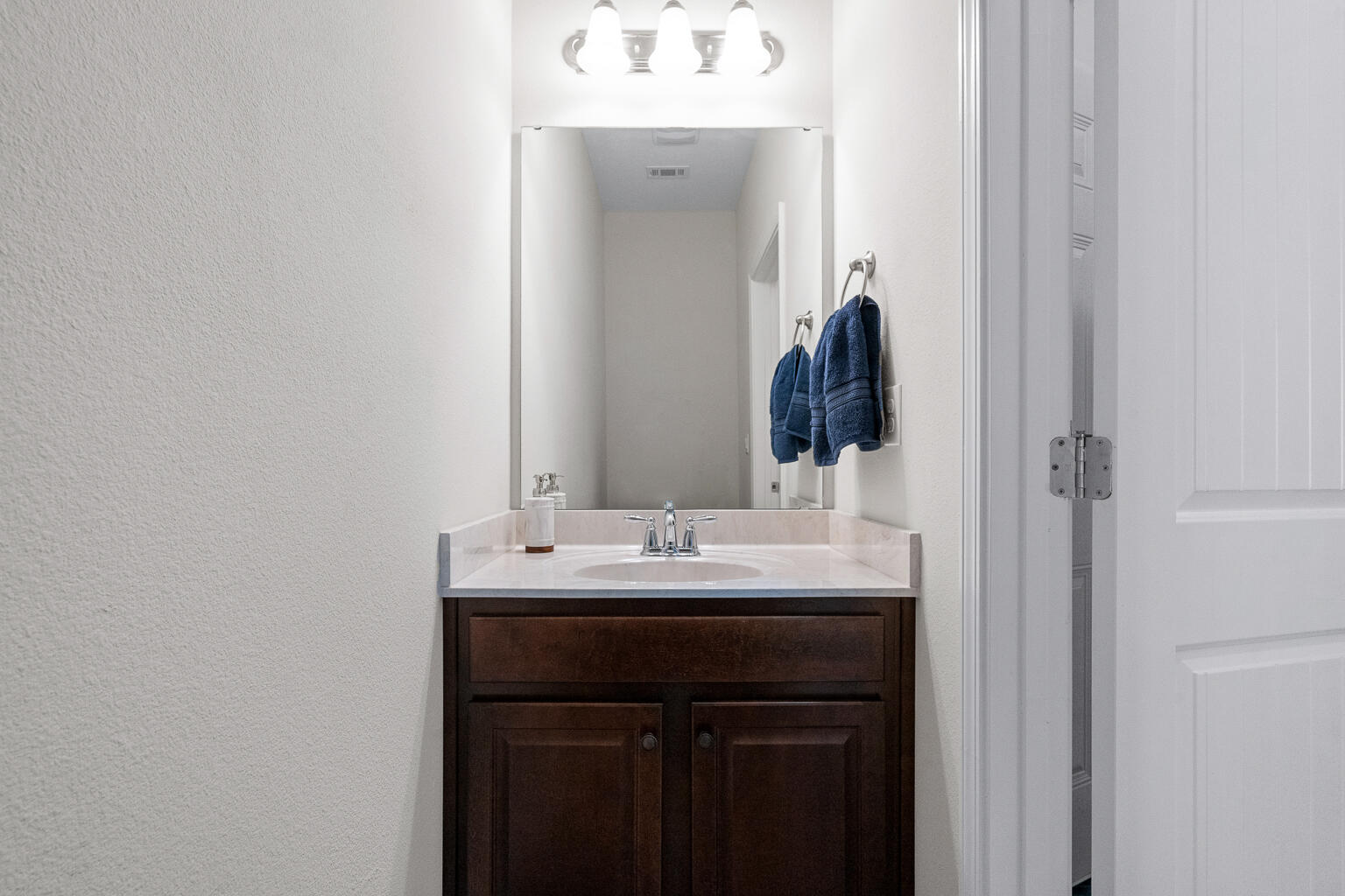 Nature Lake - Residential