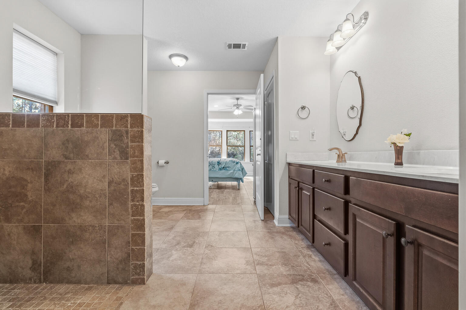 Nature Lake - Residential