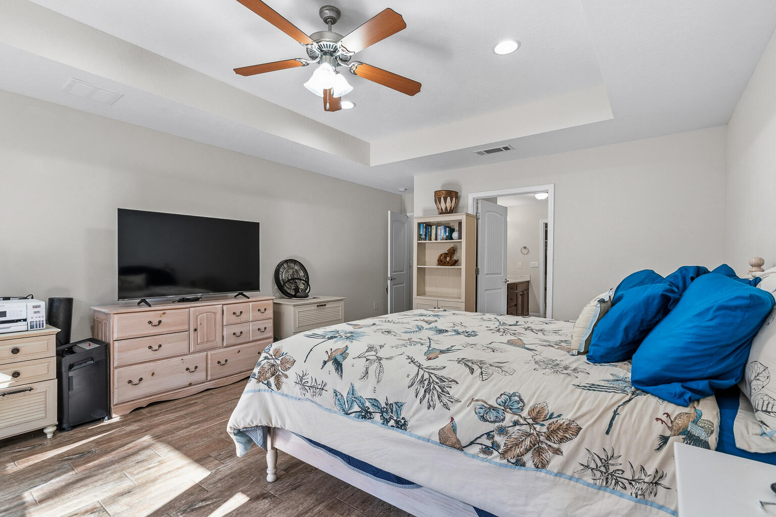 Nature Lake - Residential