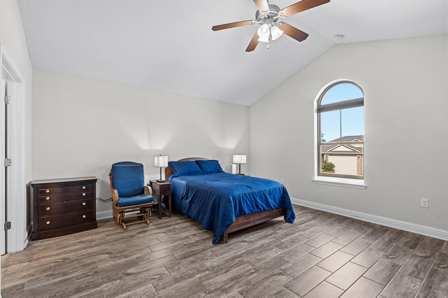 Nature Lake - Residential