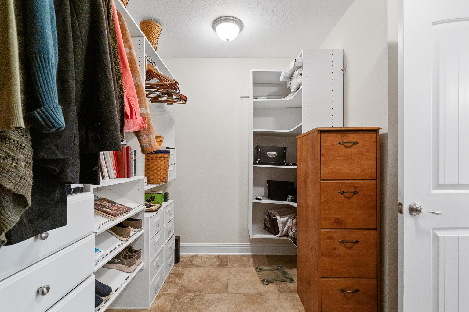 Nature Lake - Residential