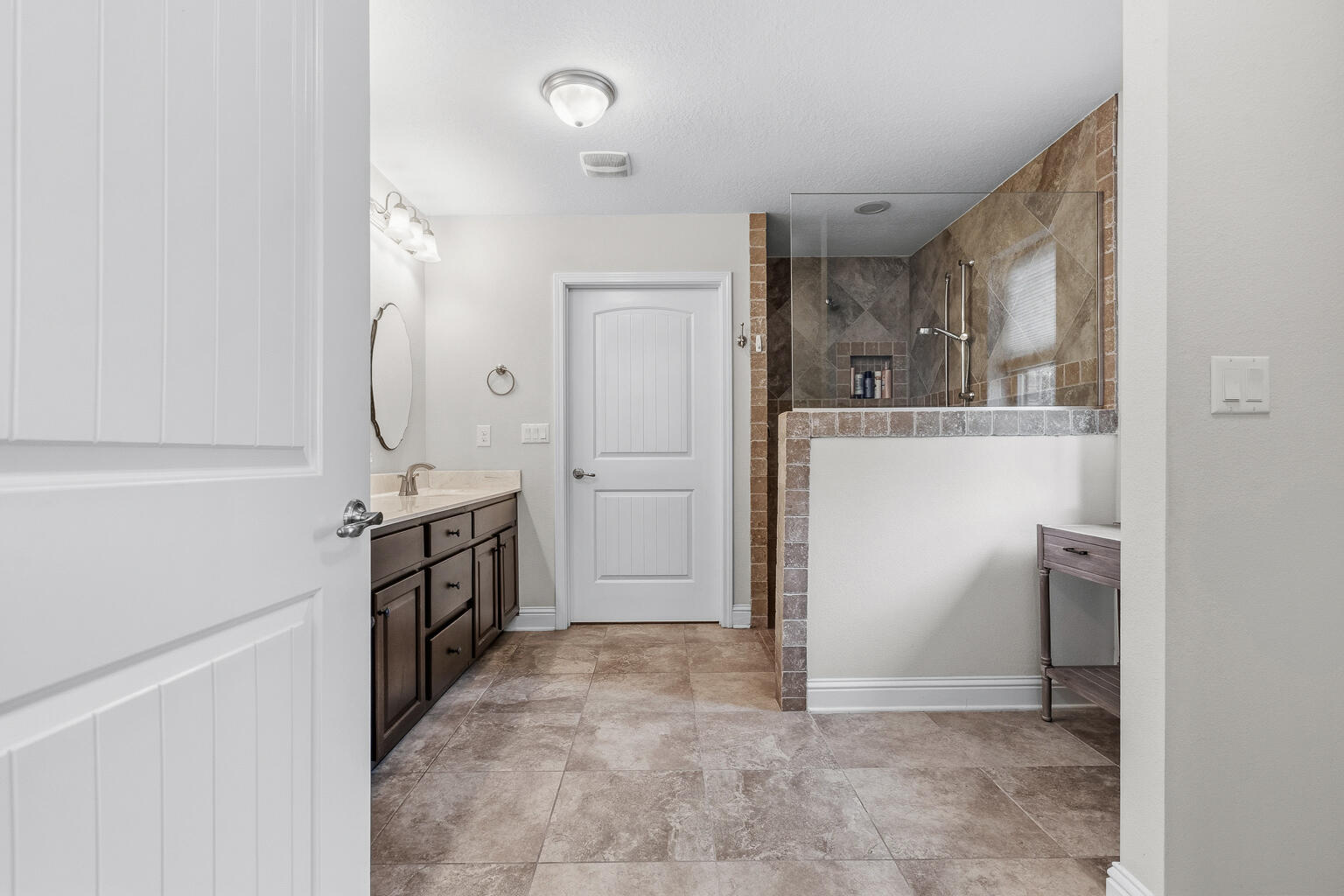 Nature Lake - Residential