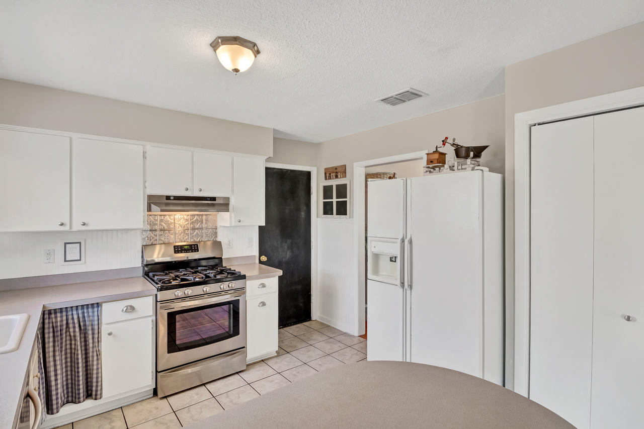 PALM ESTATES UNIT 2 - Residential