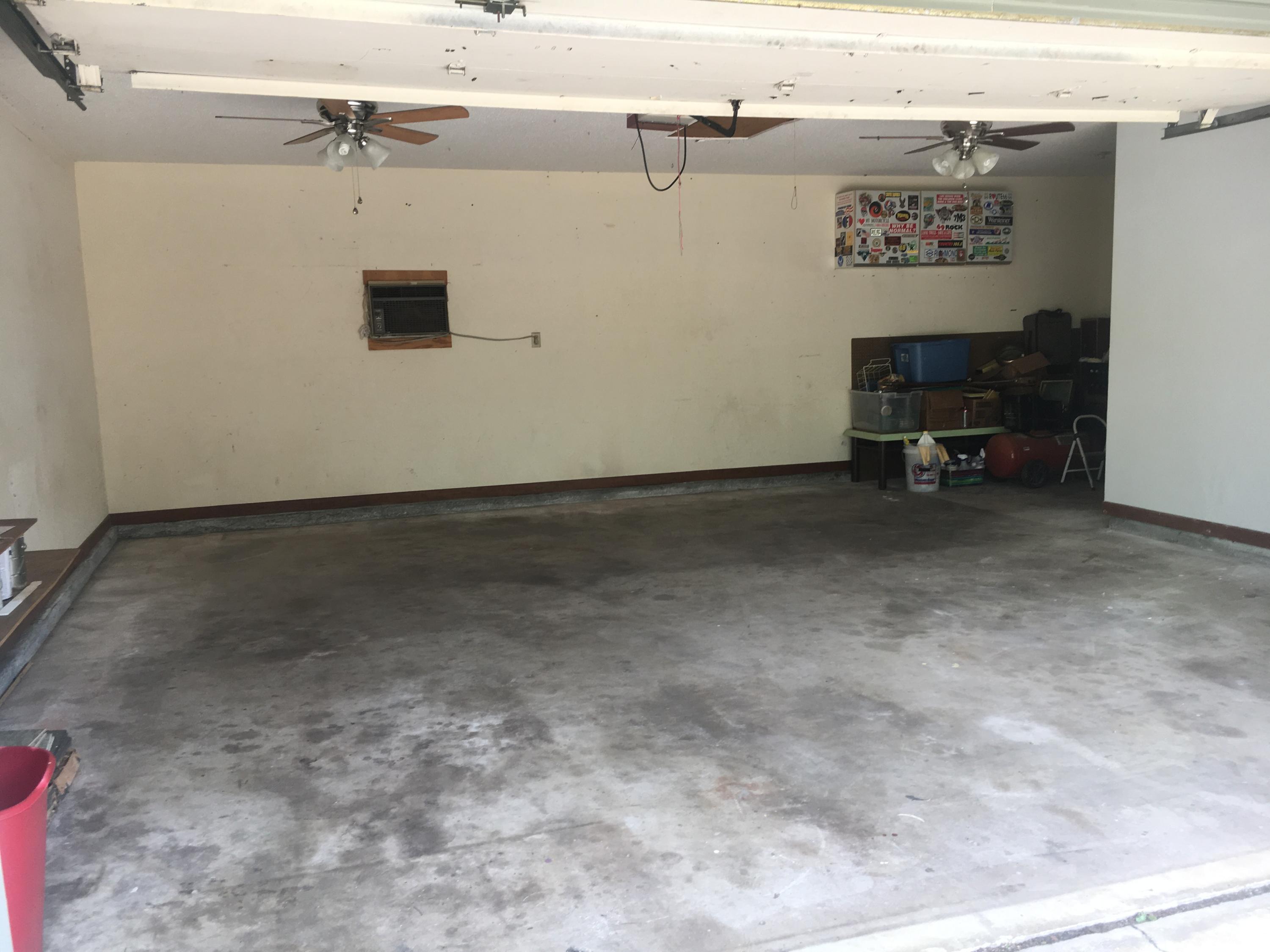 PINE MEADOWS 2ND ADDN - Residential