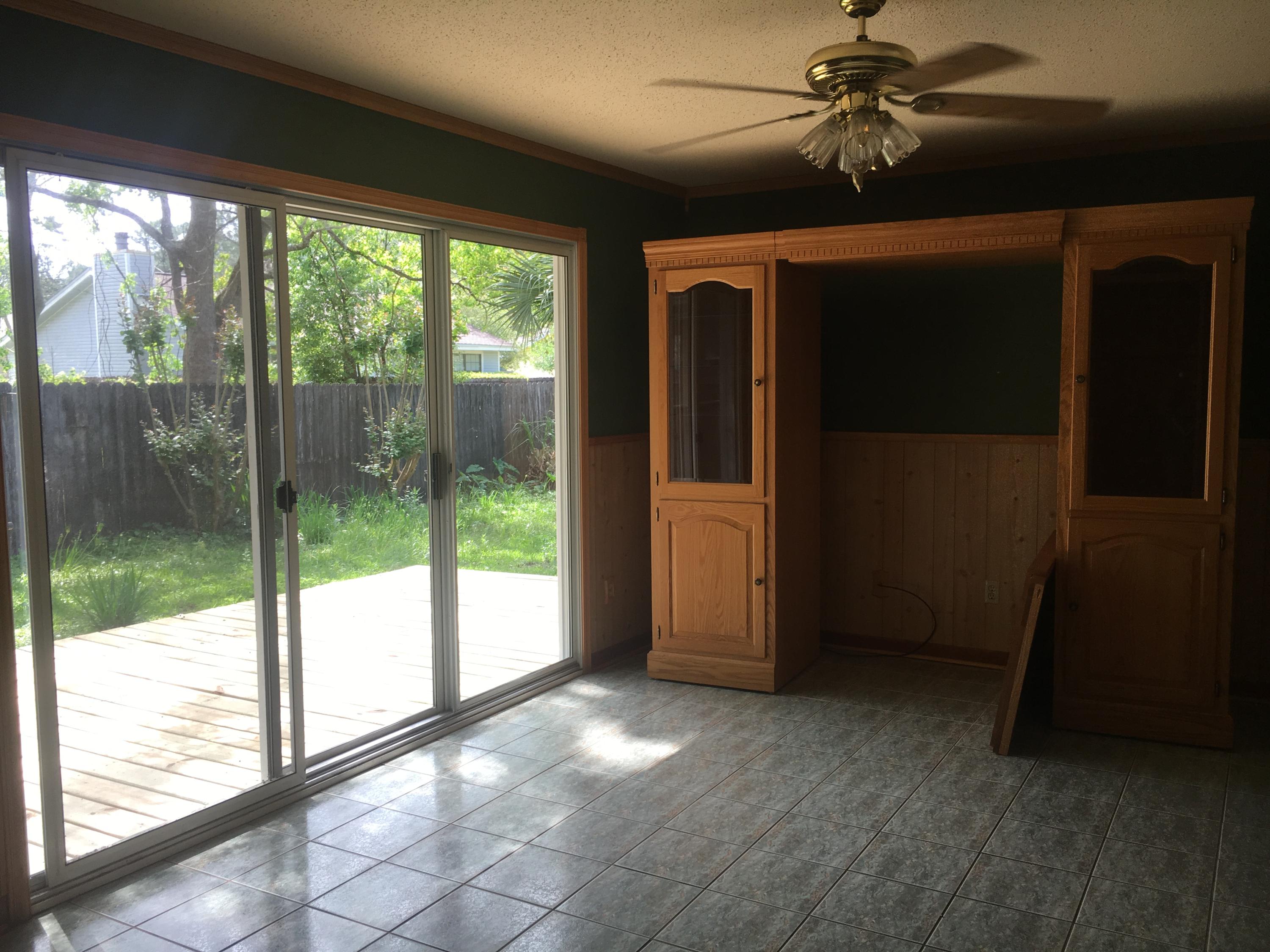 PINE MEADOWS 2ND ADDN - Residential