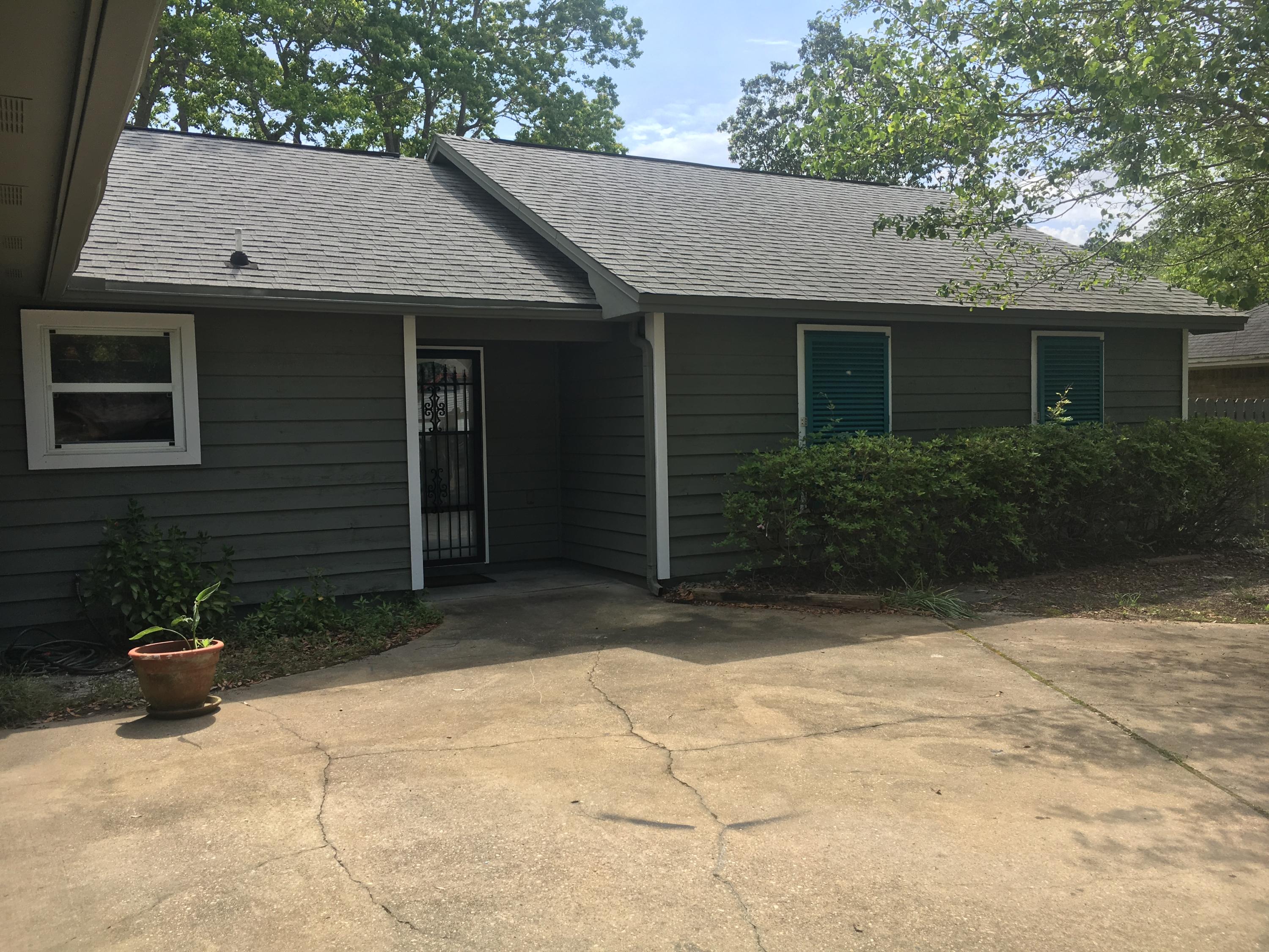 PINE MEADOWS 2ND ADDN - Residential