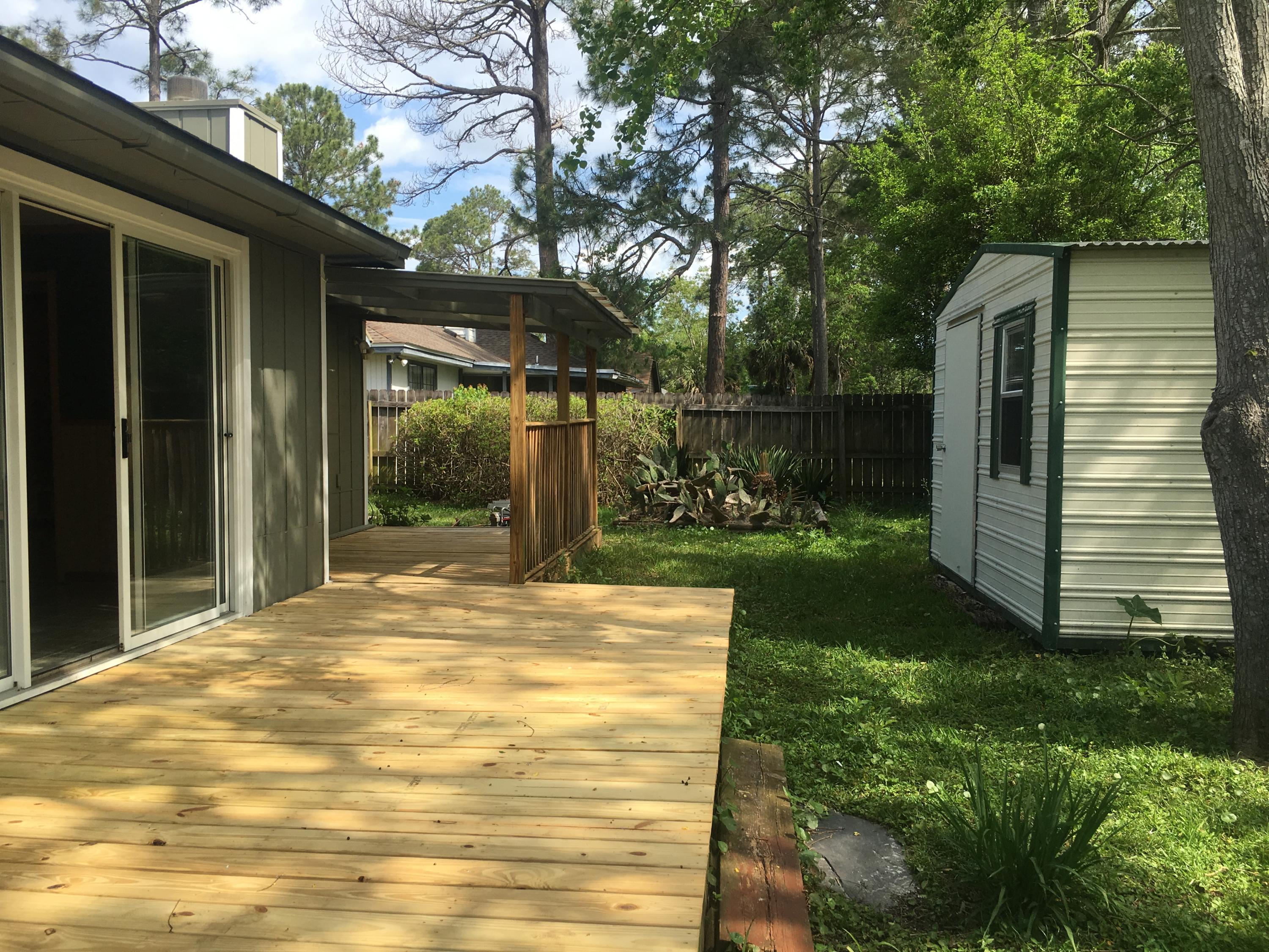 PINE MEADOWS 2ND ADDN - Residential