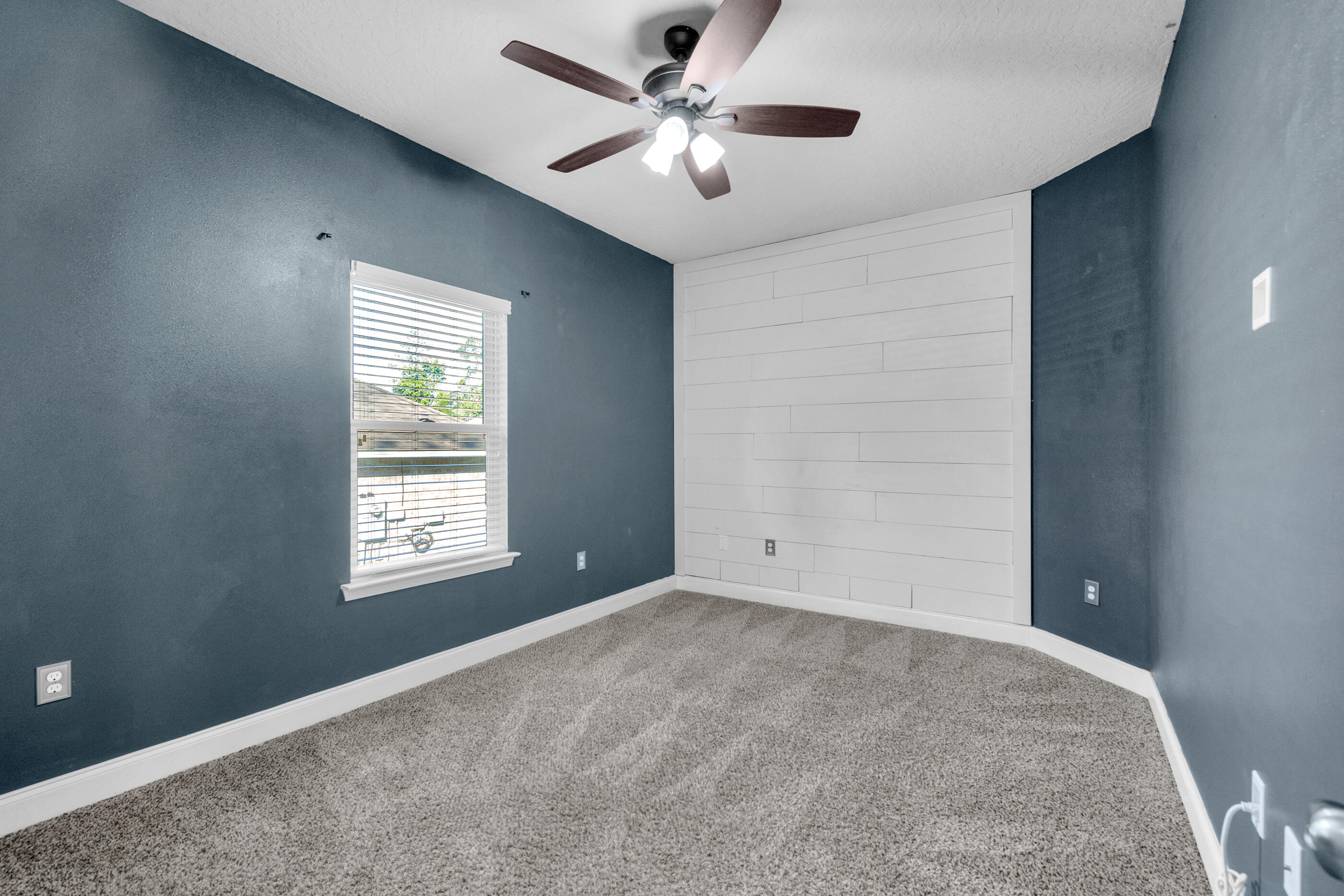 KAITLYNS PRESERVE - Residential