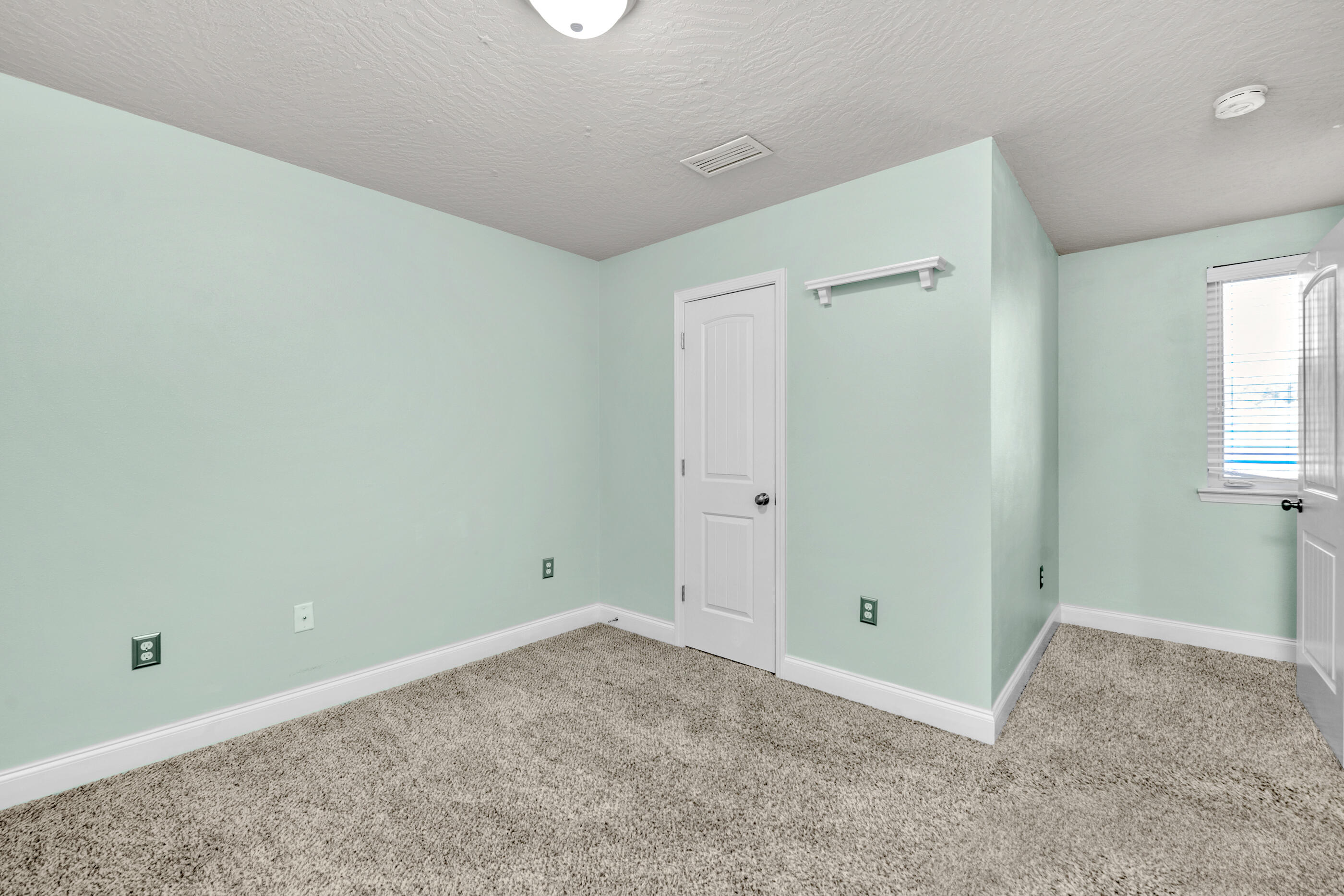 KAITLYNS PRESERVE - Residential