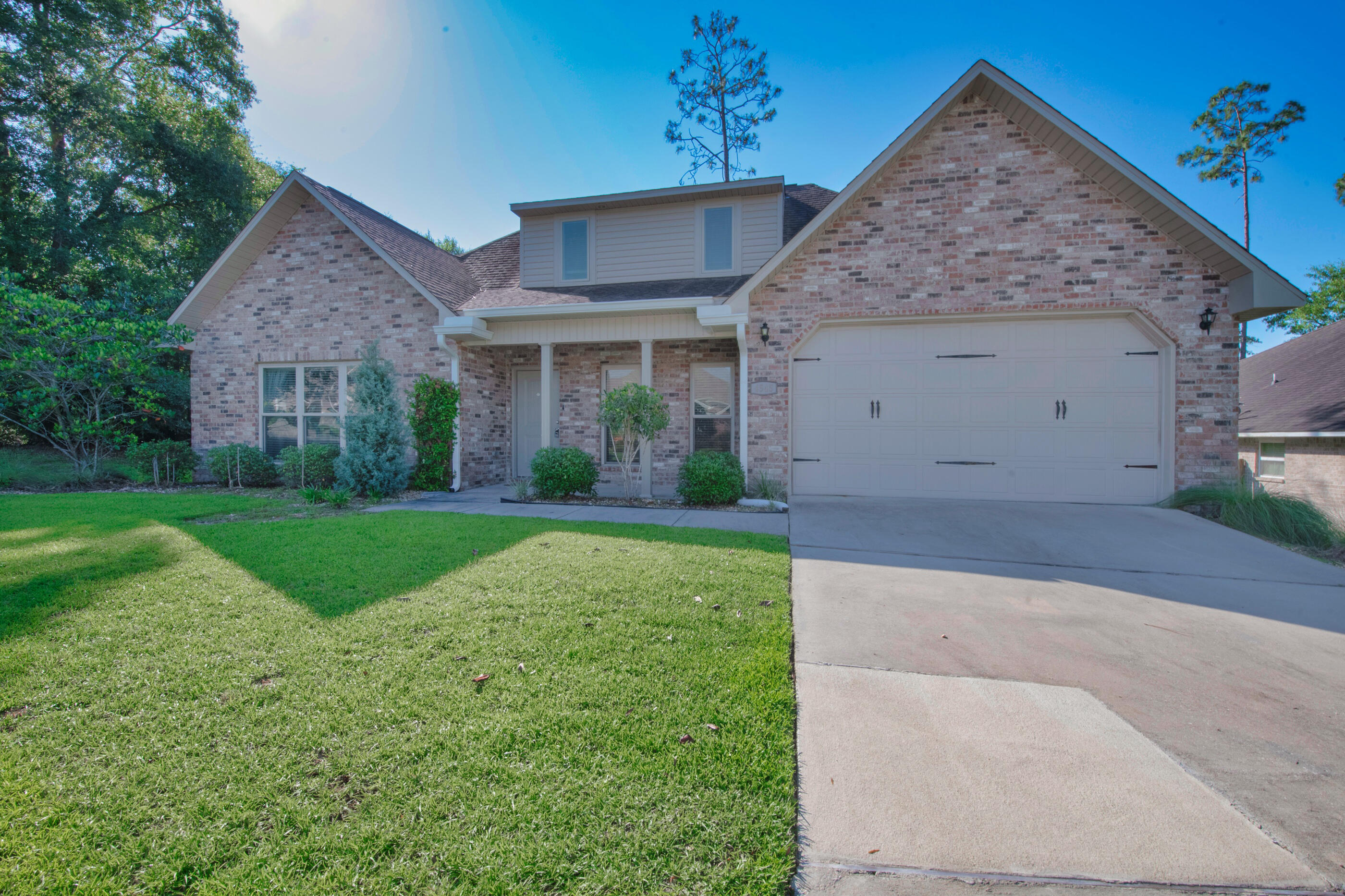 KAITLYNS PRESERVE - Residential