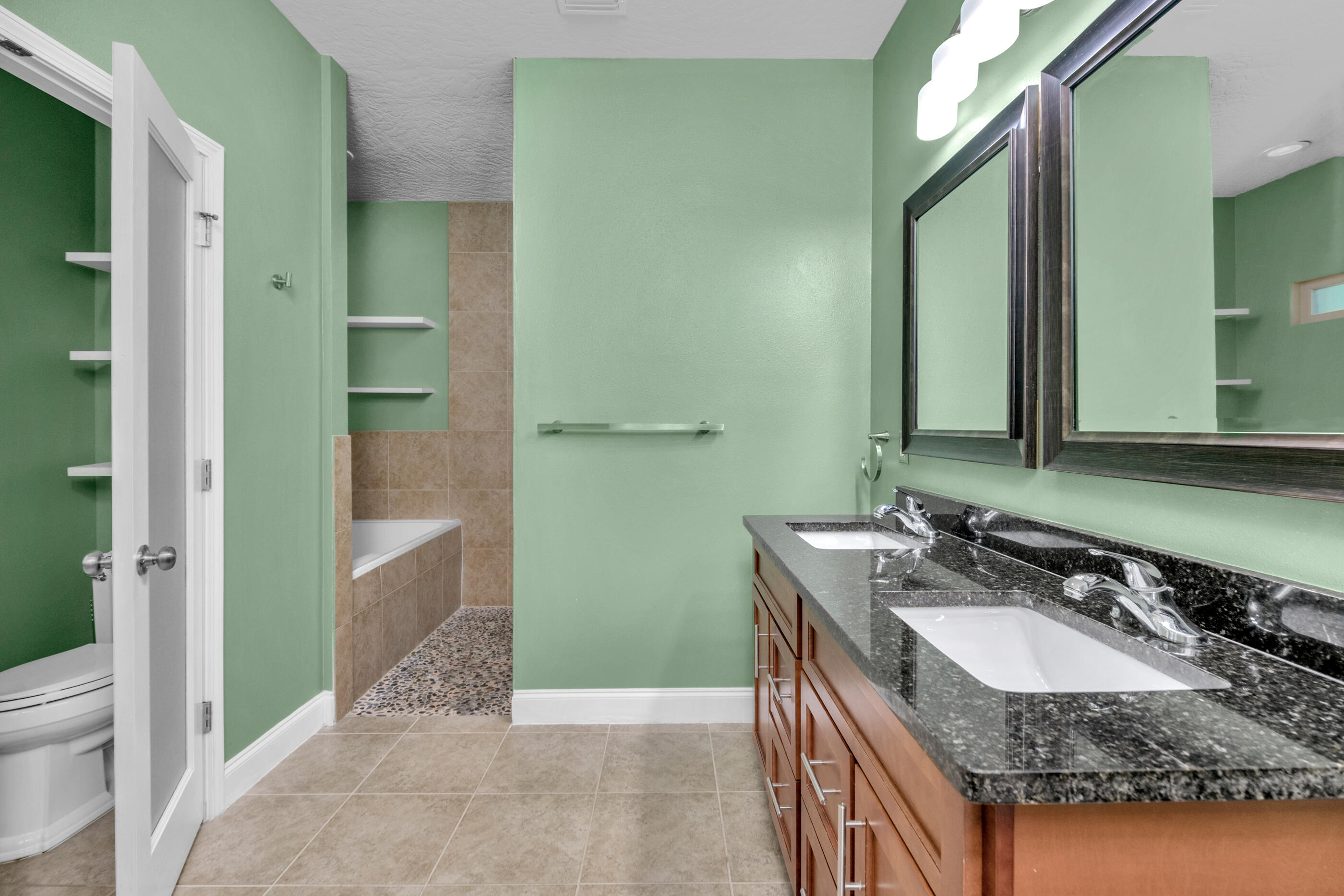 KAITLYNS PRESERVE - Residential