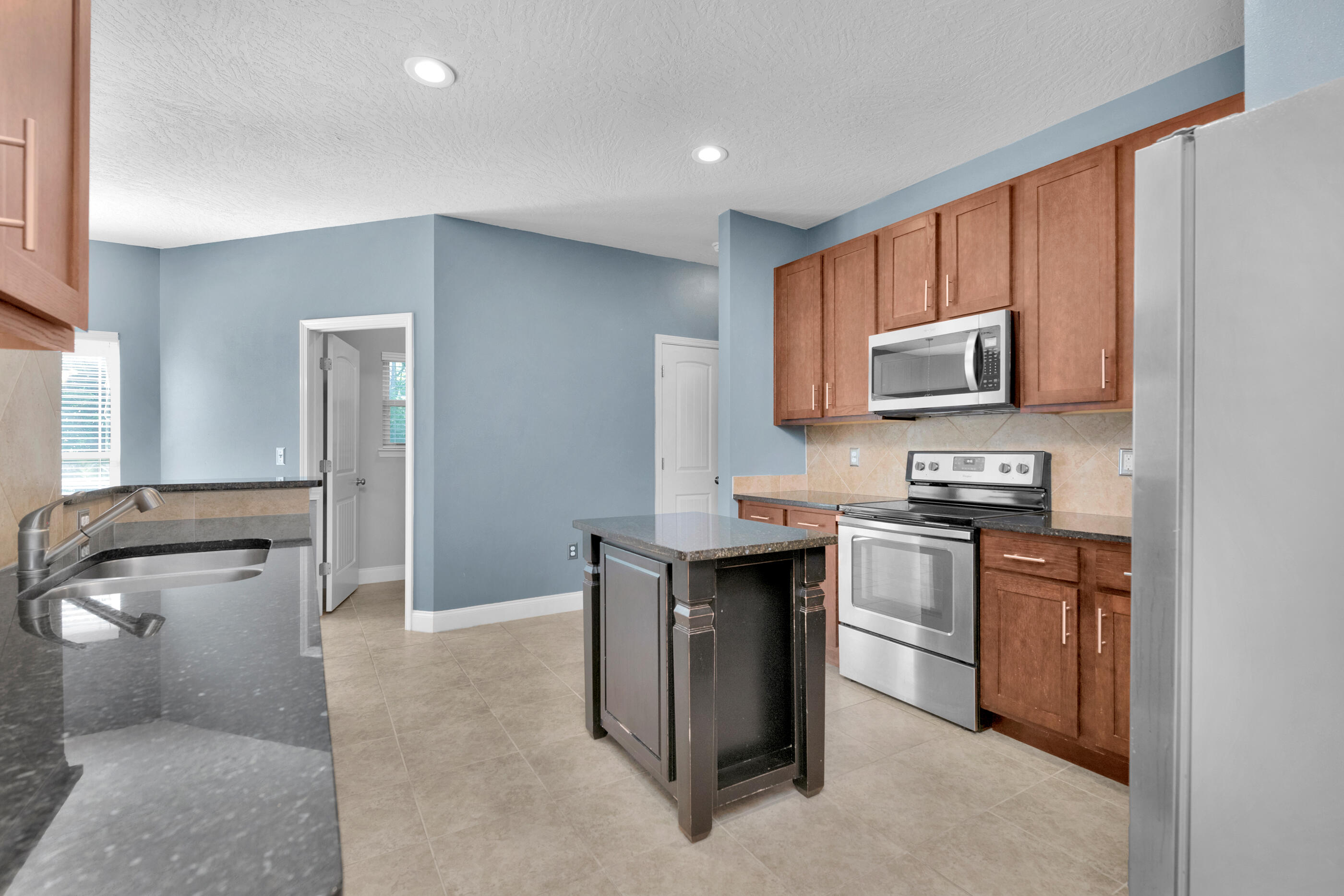 KAITLYNS PRESERVE - Residential