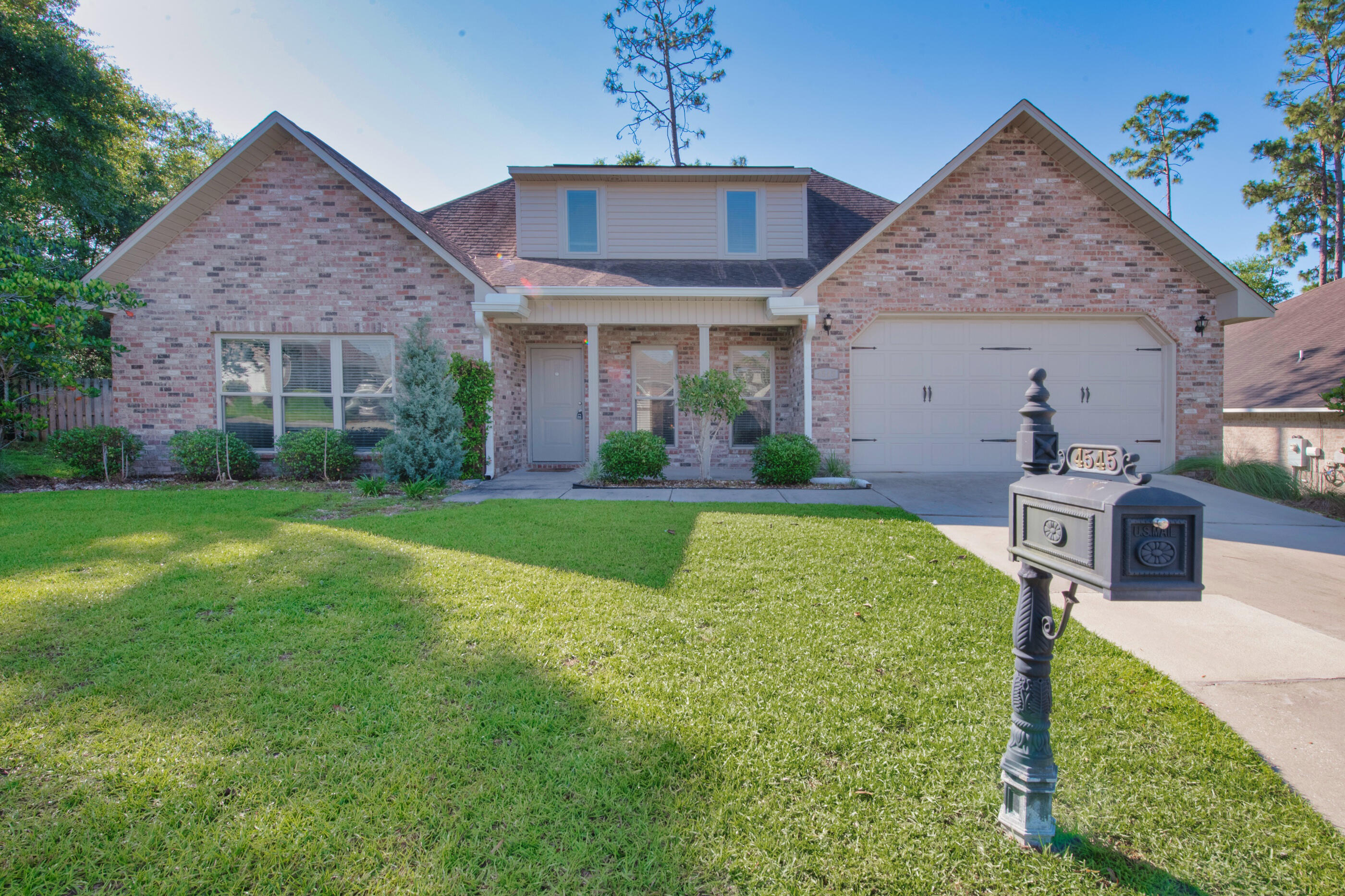 KAITLYNS PRESERVE - Residential