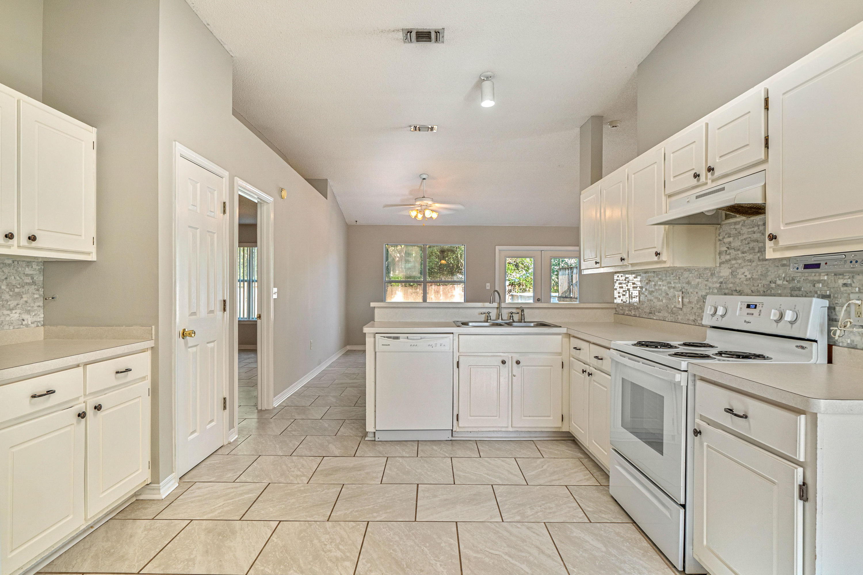 SUGAR CREEK S/D - Residential