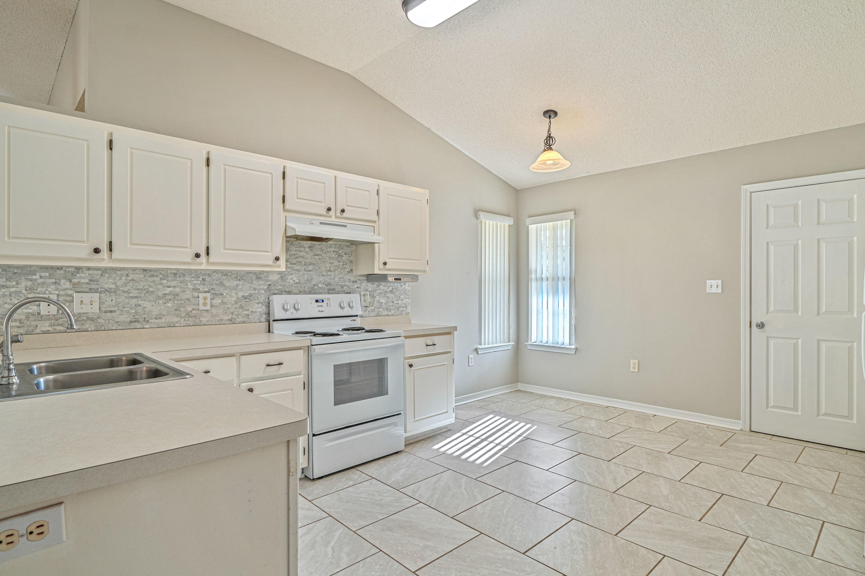 SUGAR CREEK S/D - Residential