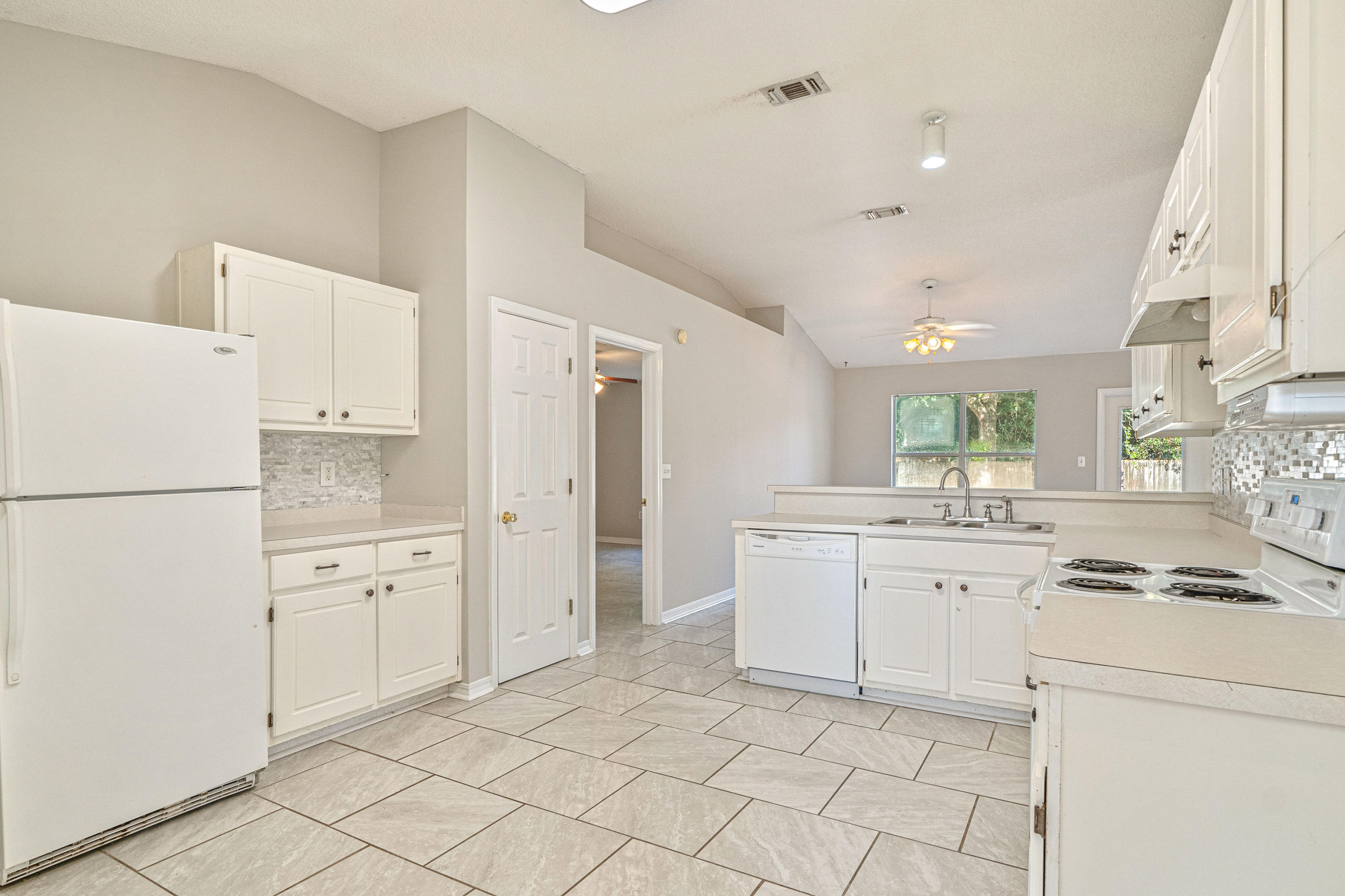 SUGAR CREEK S/D - Residential