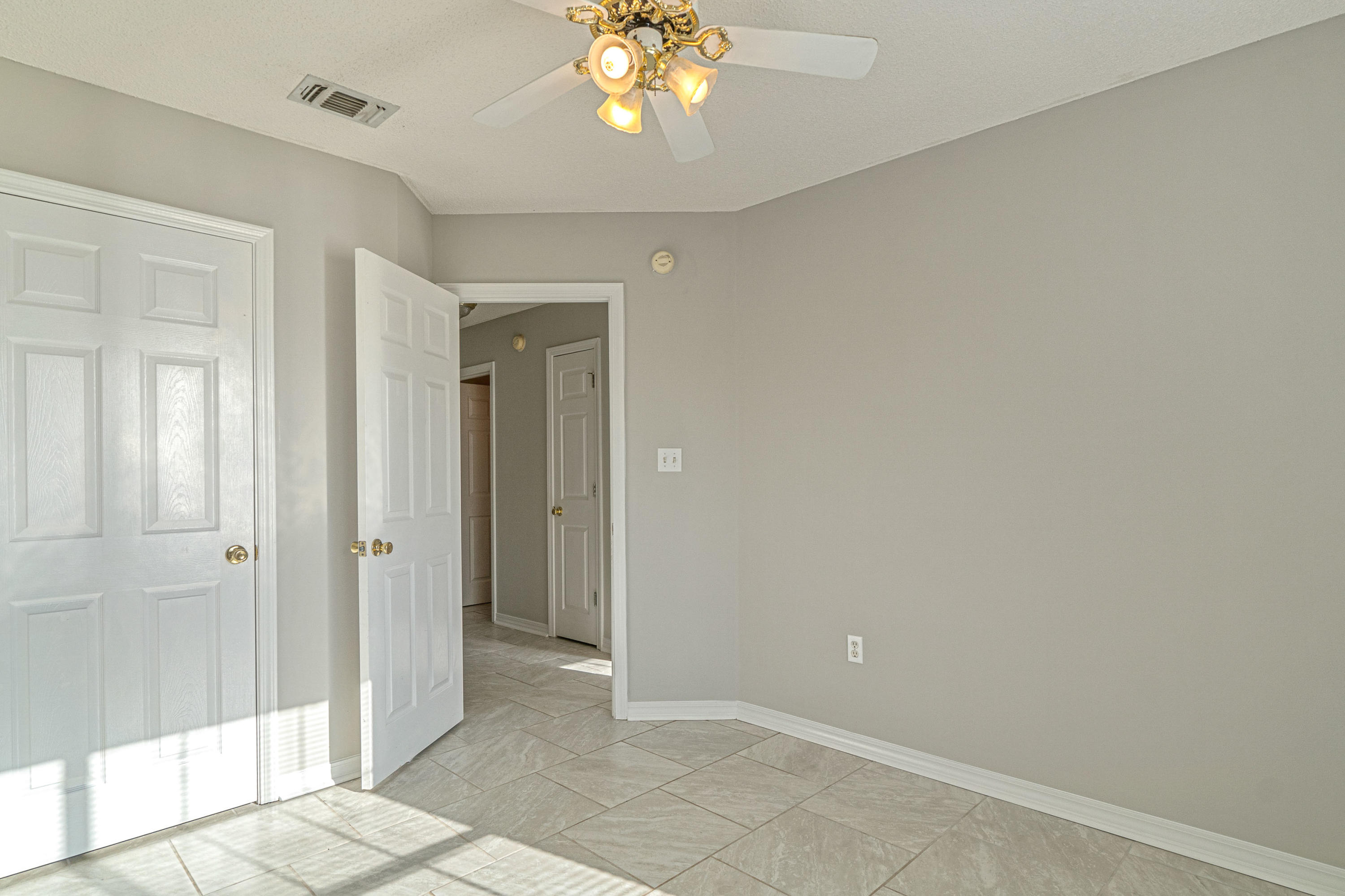 SUGAR CREEK S/D - Residential