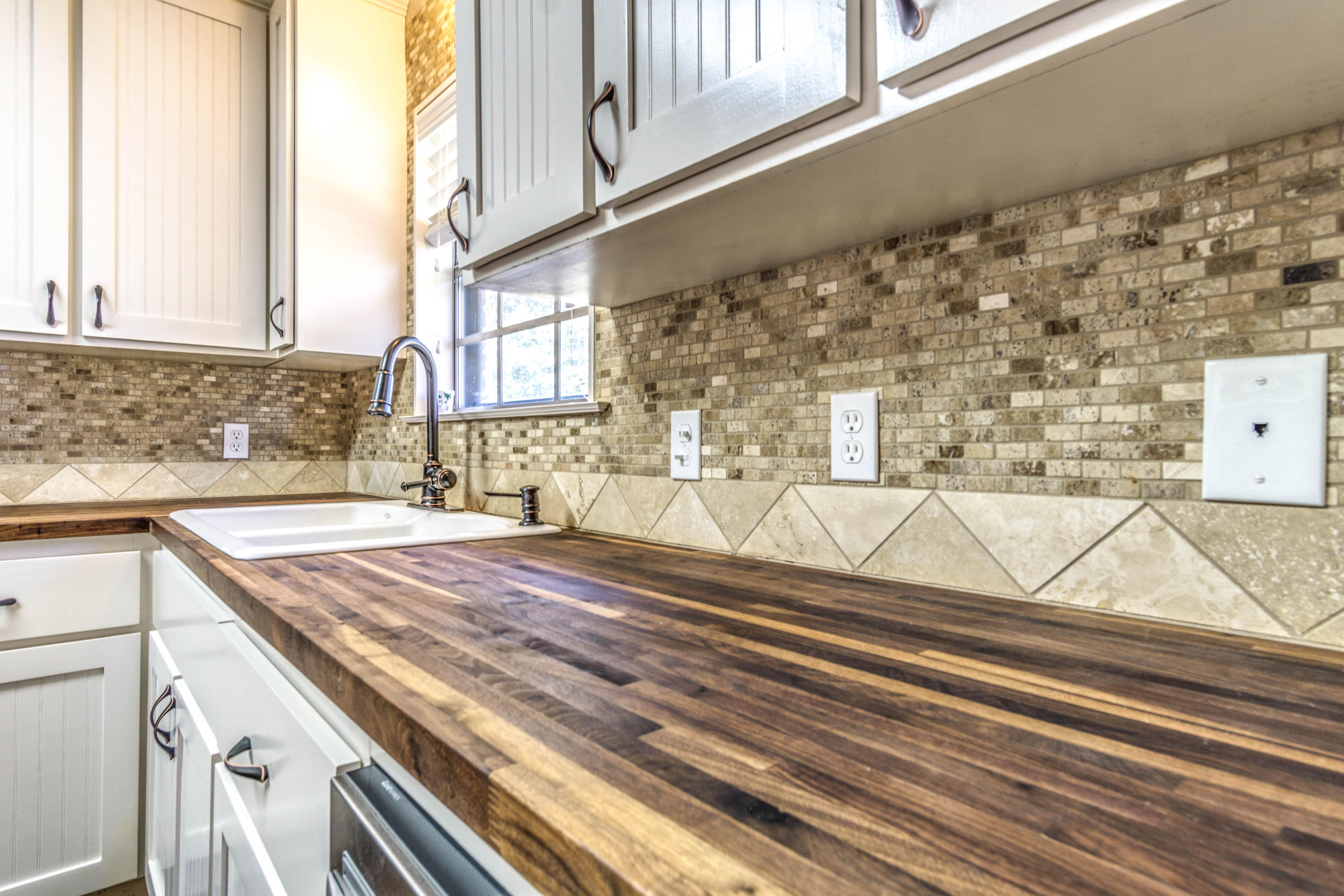 HILLCREST S/D - Residential