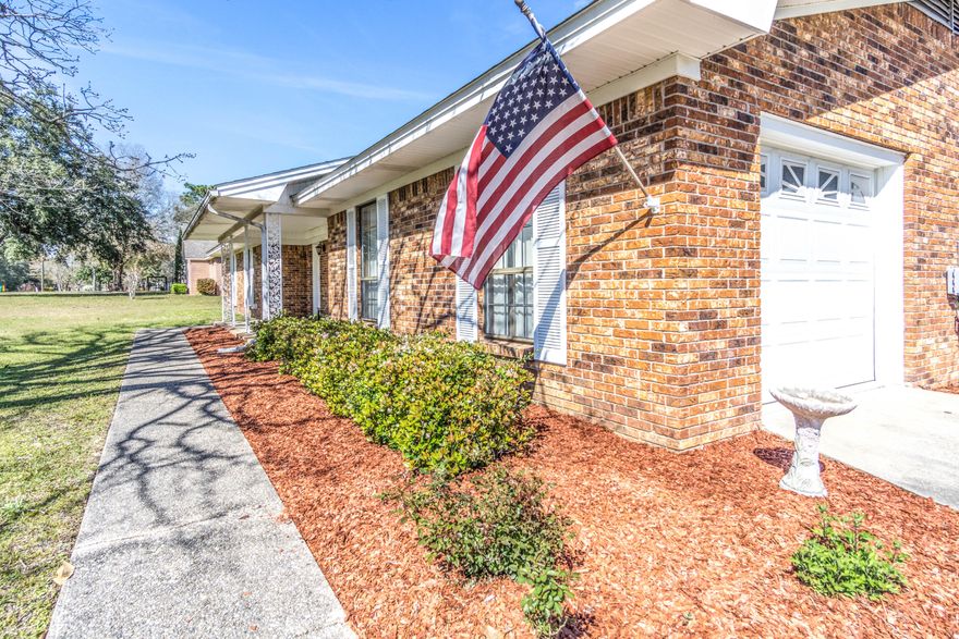 Act FAST!!! This meticulously maintained home is your dream home! Don't let the age fool you! This home has had extensive renovations. It has Hardwood floors, An updated kitchen, updated appliances, new carpet, paint, NEW ROOF in 2016, New AC 2016, and UPDATED Bathrooms, all on OVER HALF an Acre. This home is close to town, but feels like the country, Don't delay! Call today!