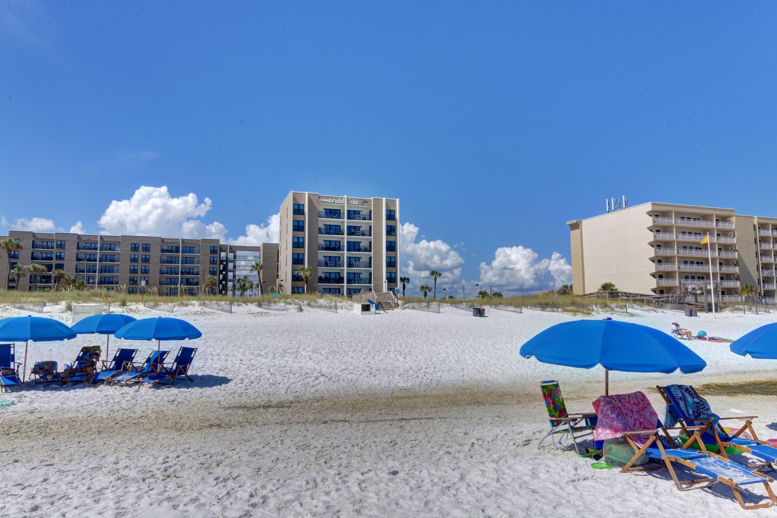 EMERALD ISLE - Residential