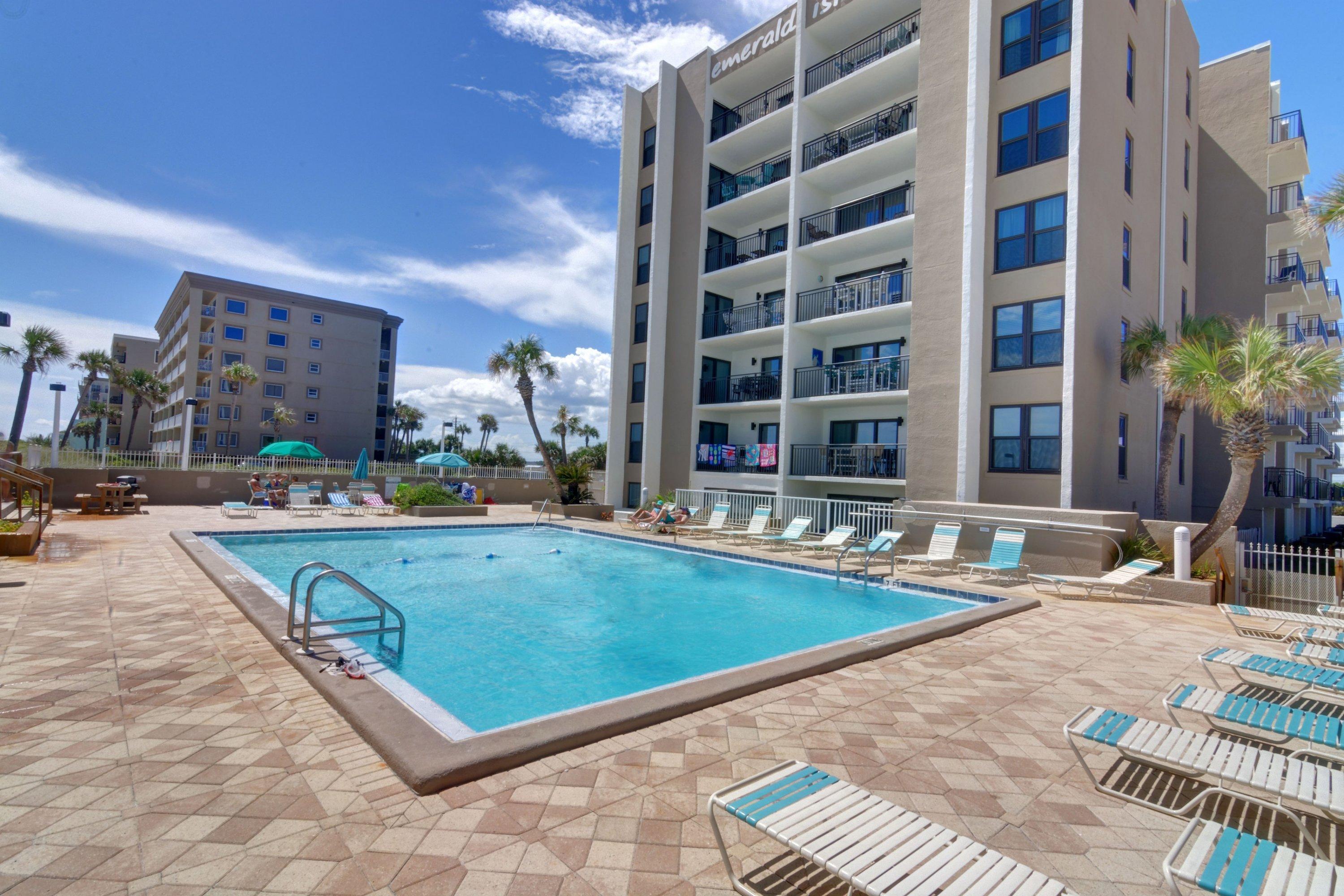 EMERALD ISLE - Residential