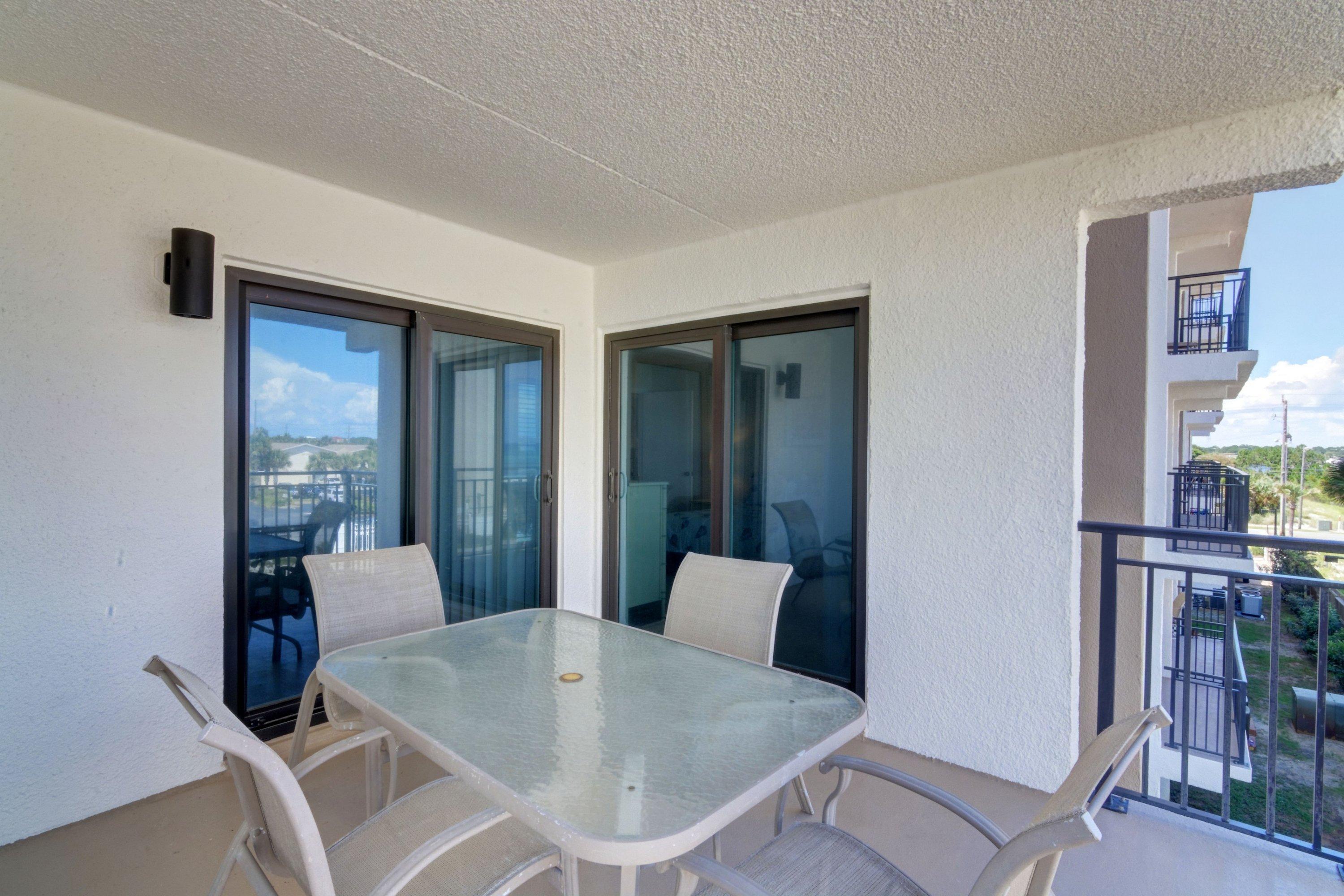 EMERALD ISLE - Residential