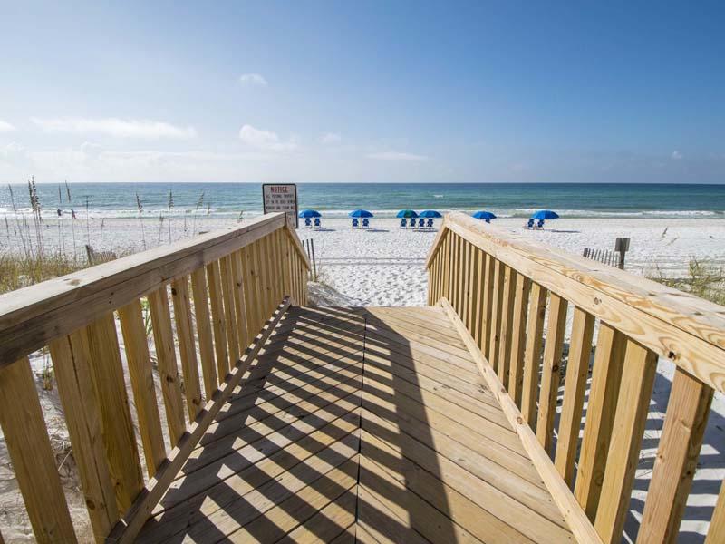 EMERALD ISLE - Residential