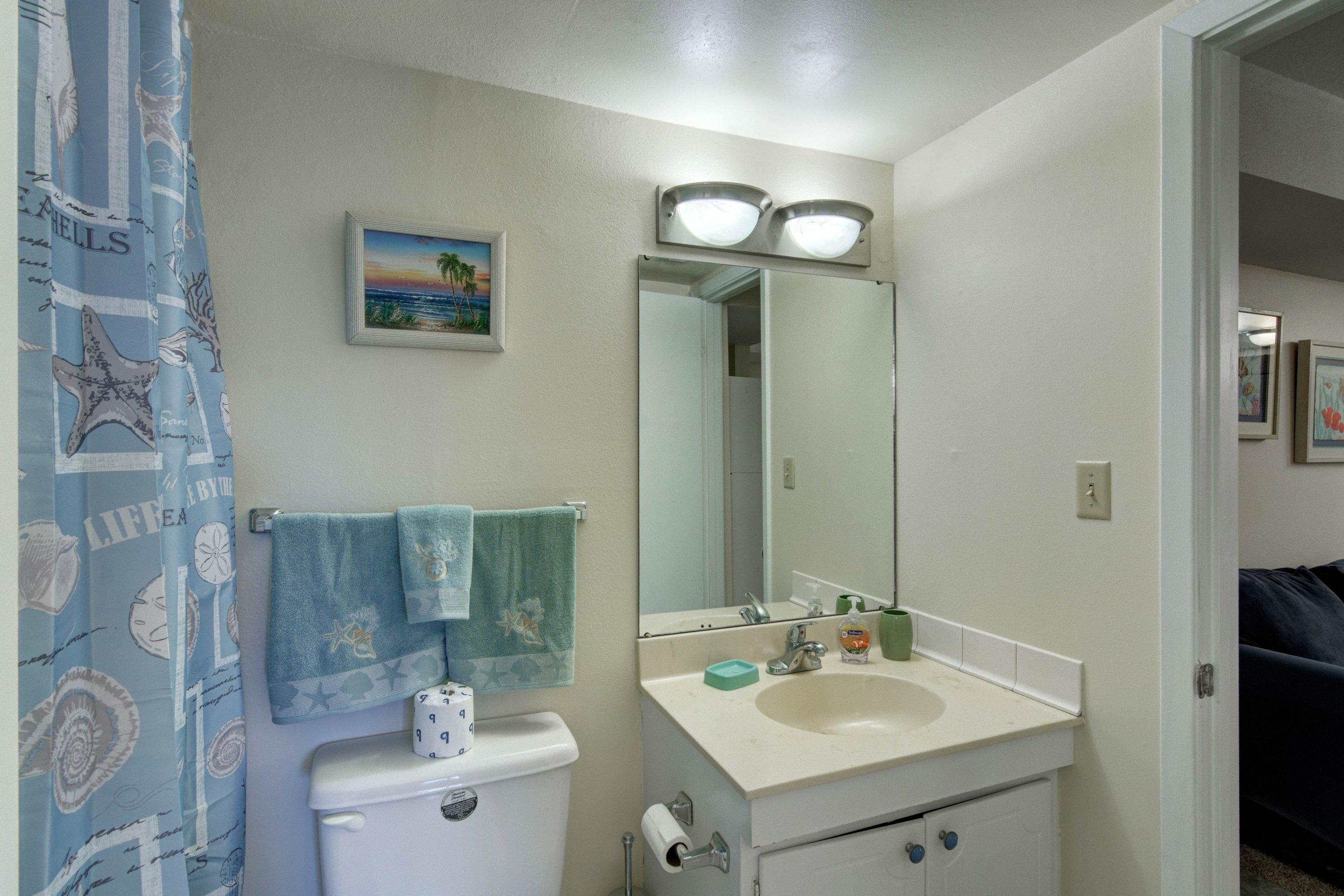 EMERALD ISLE - Residential