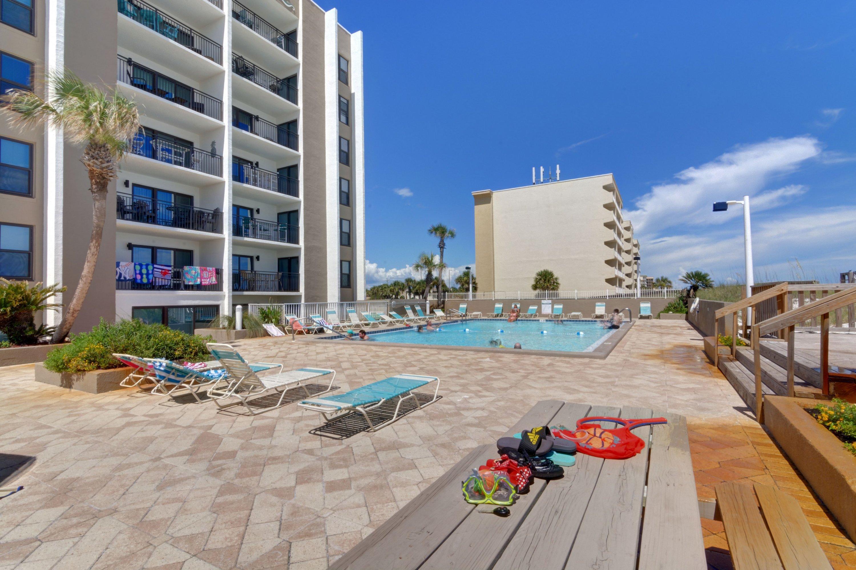 EMERALD ISLE - Residential