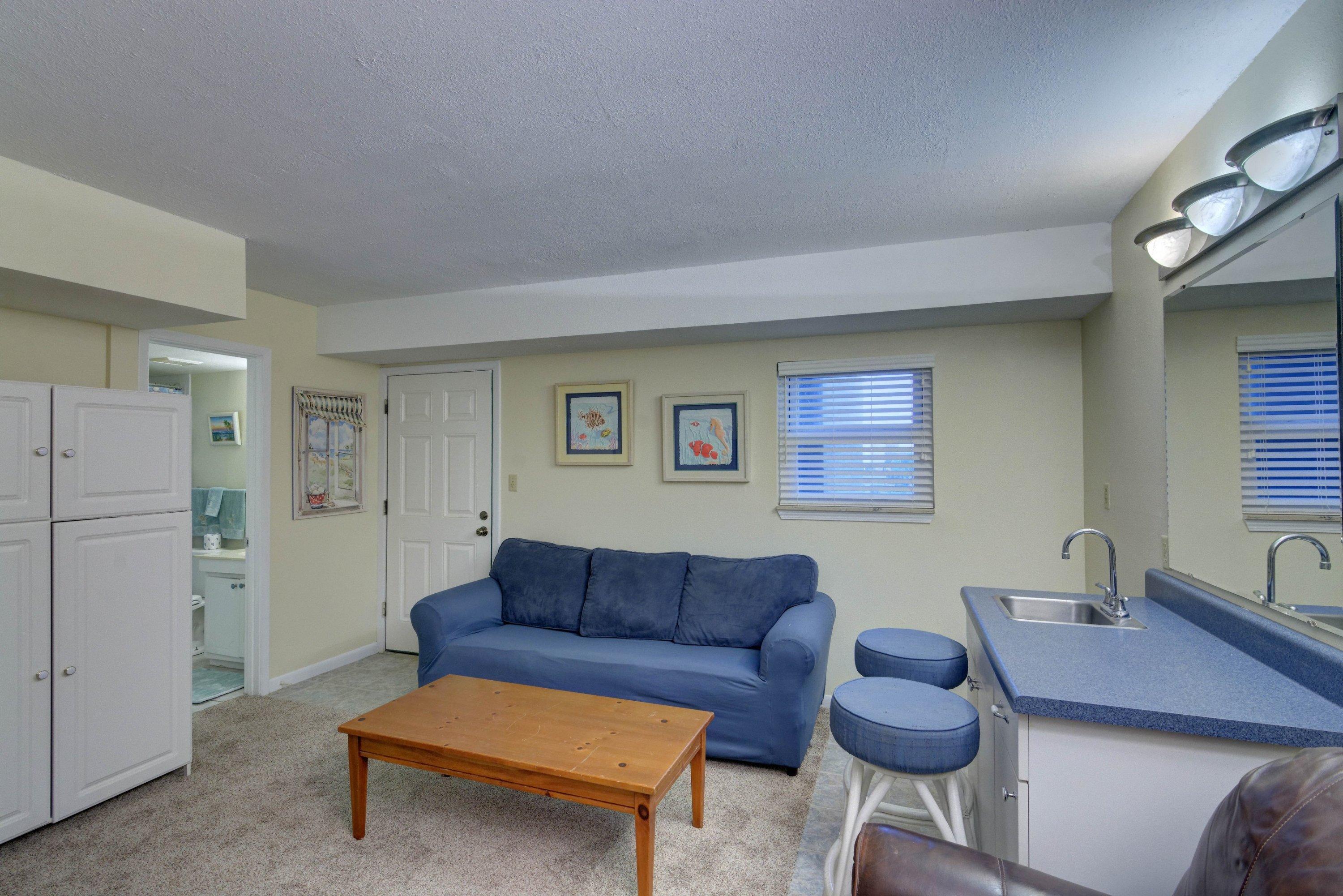 EMERALD ISLE - Residential