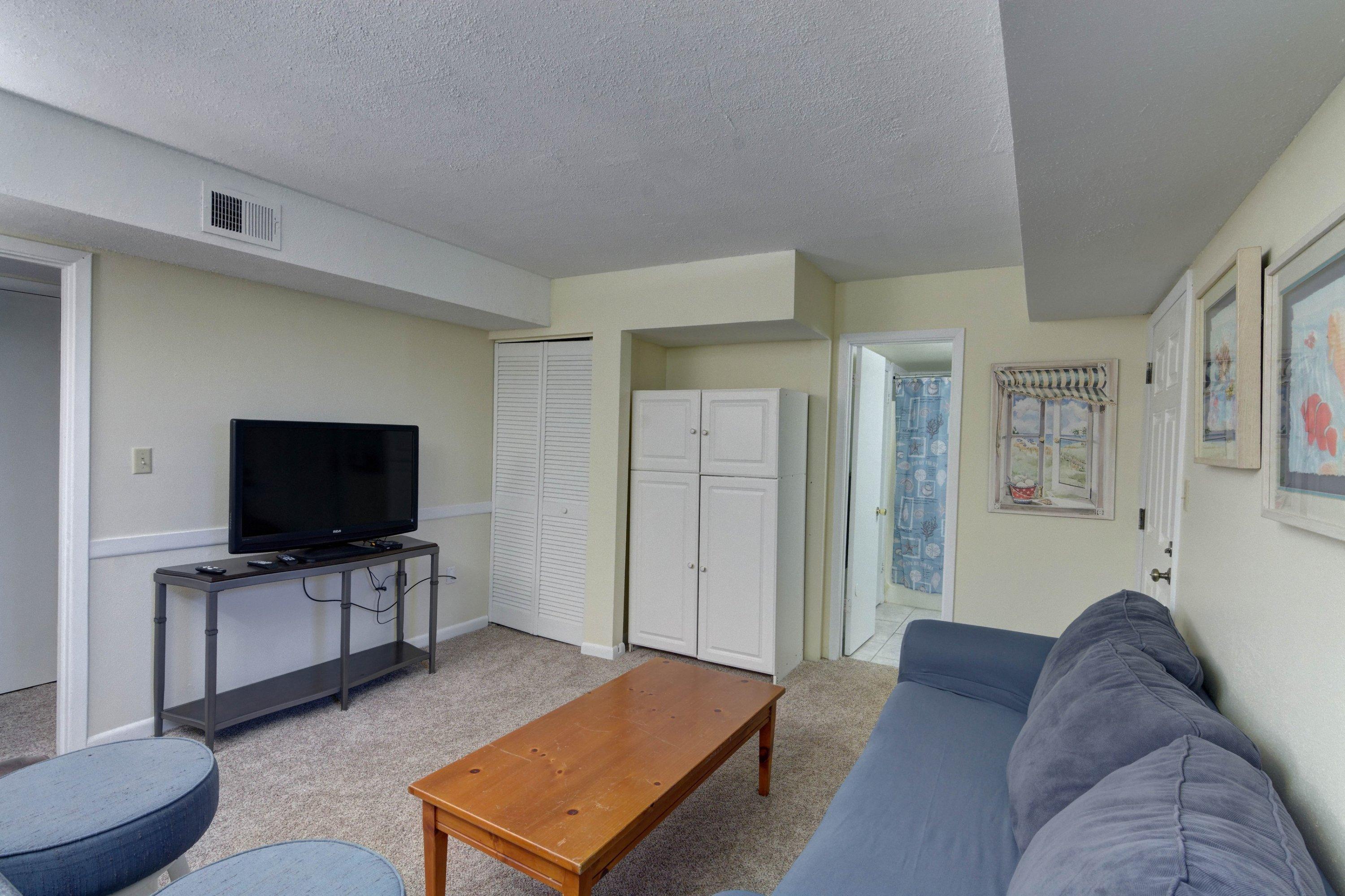 EMERALD ISLE - Residential