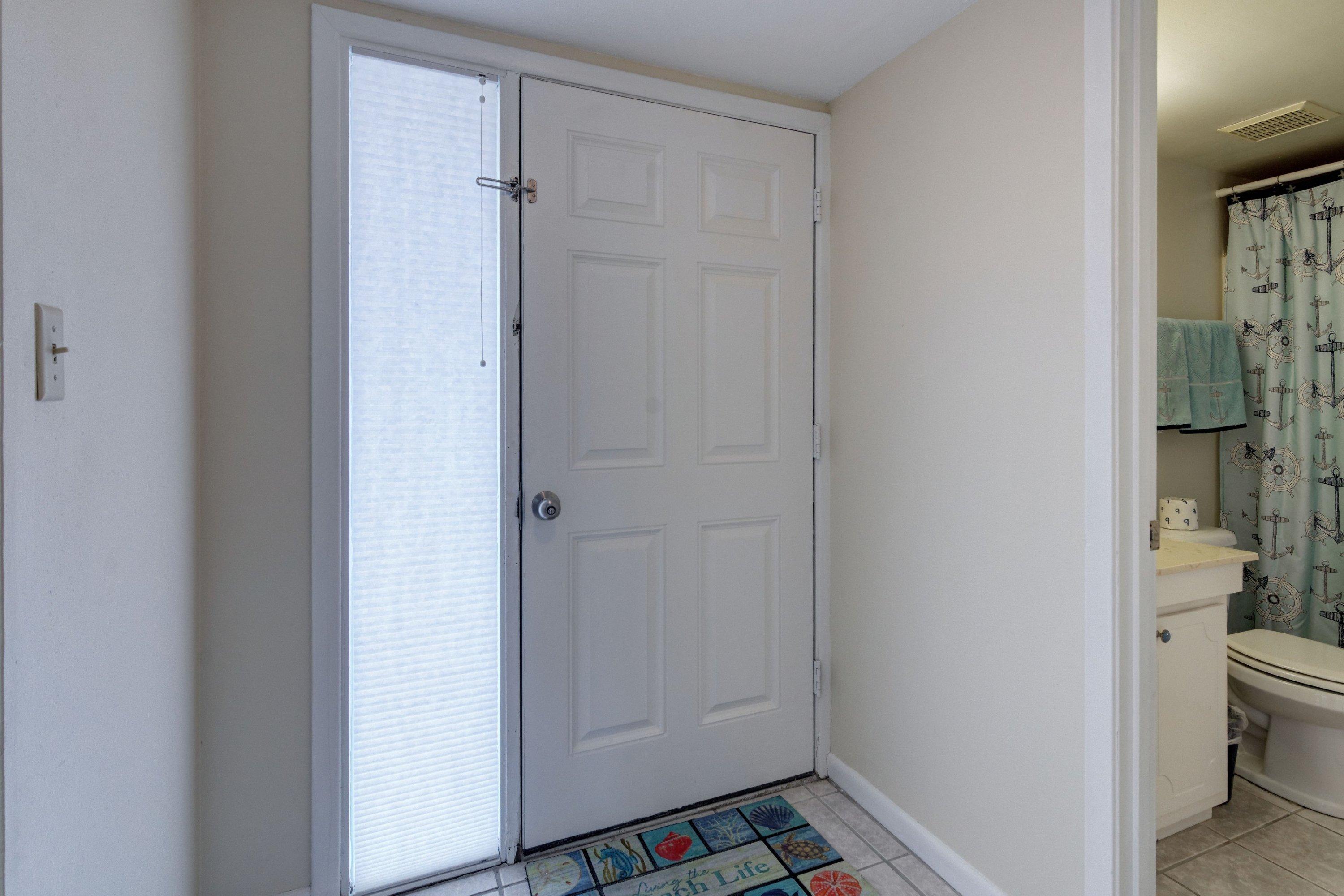 EMERALD ISLE - Residential