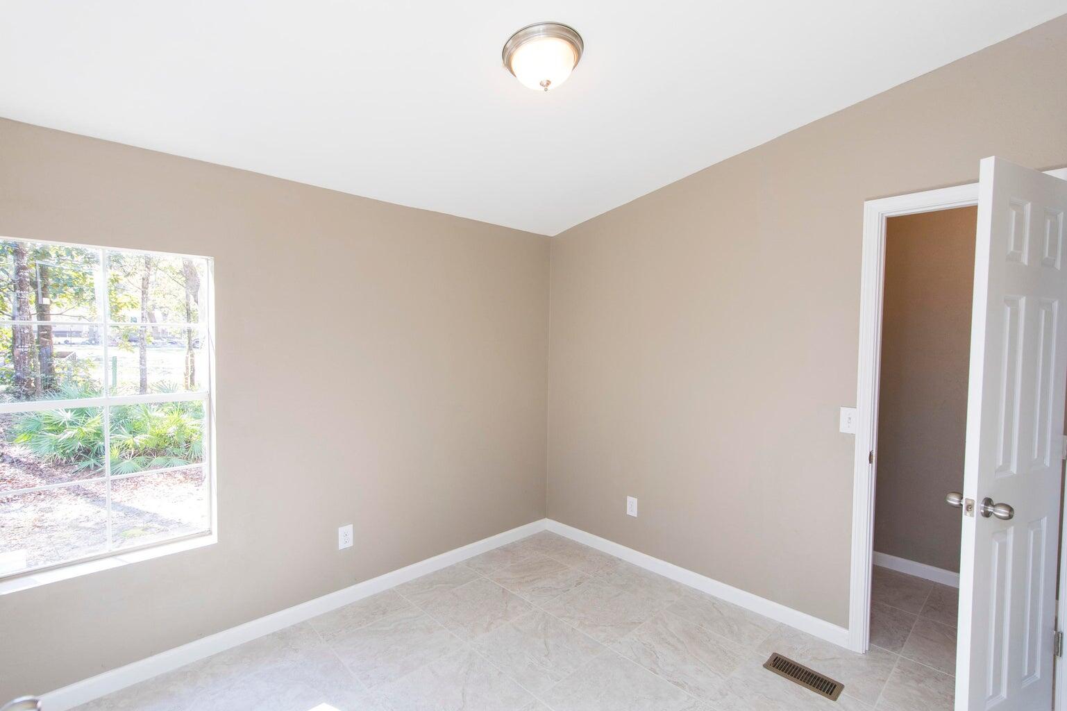 FREEPORT TOWN OF - Residential