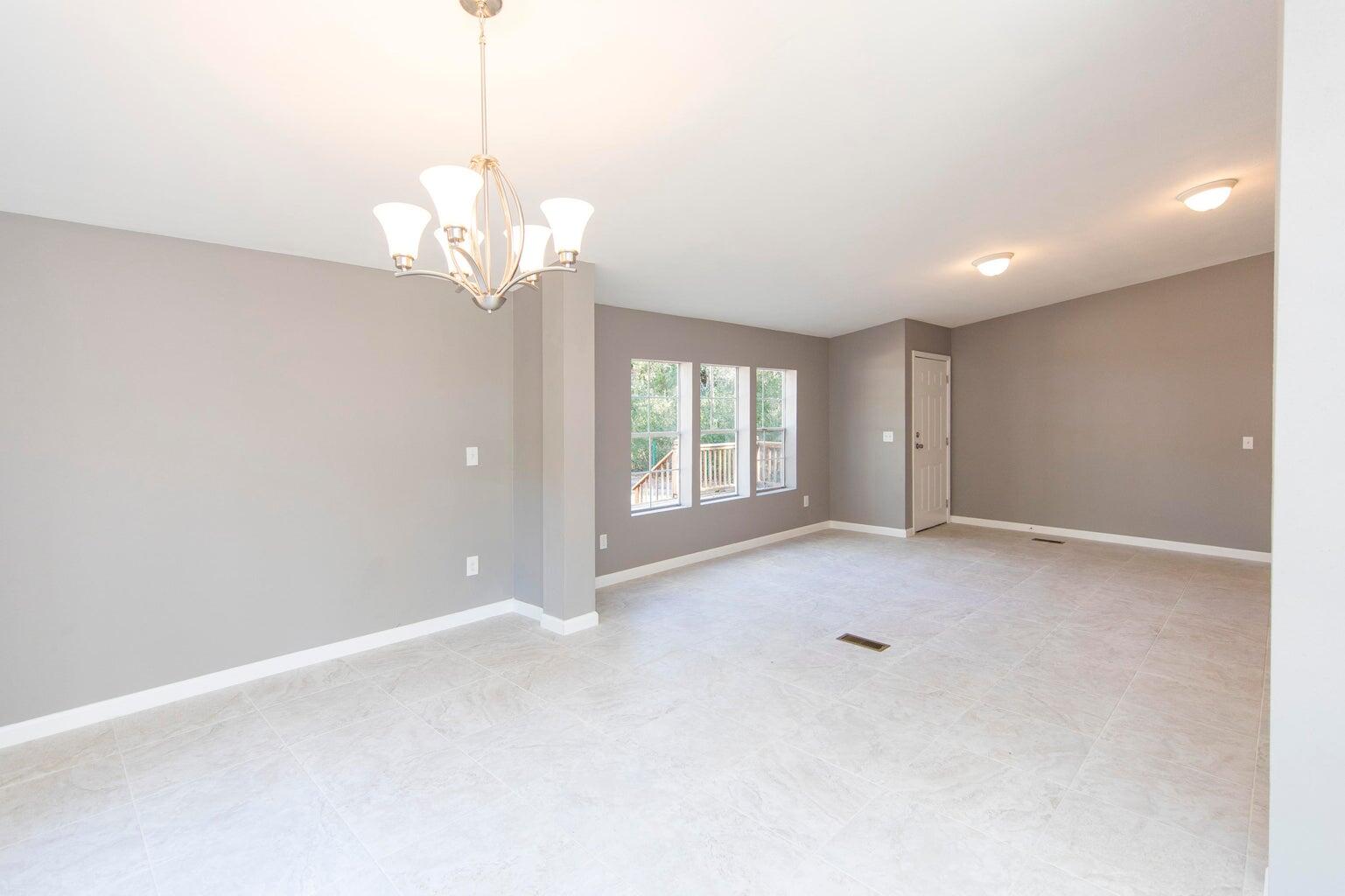 FREEPORT TOWN OF - Residential