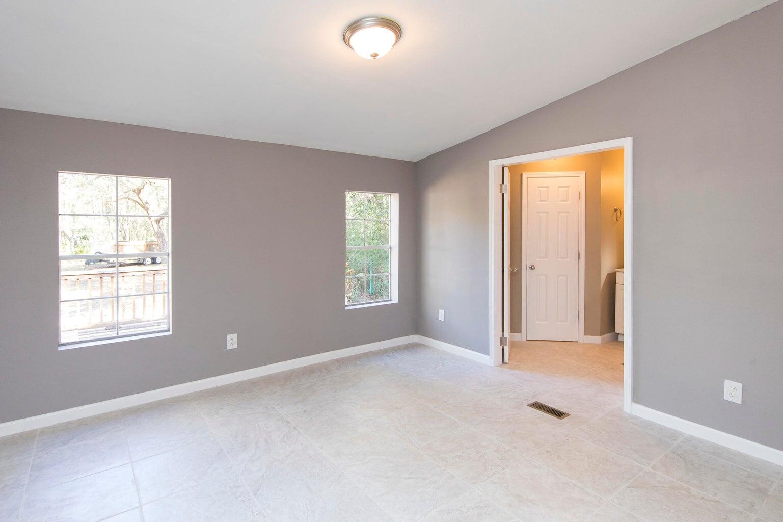 FREEPORT TOWN OF - Residential