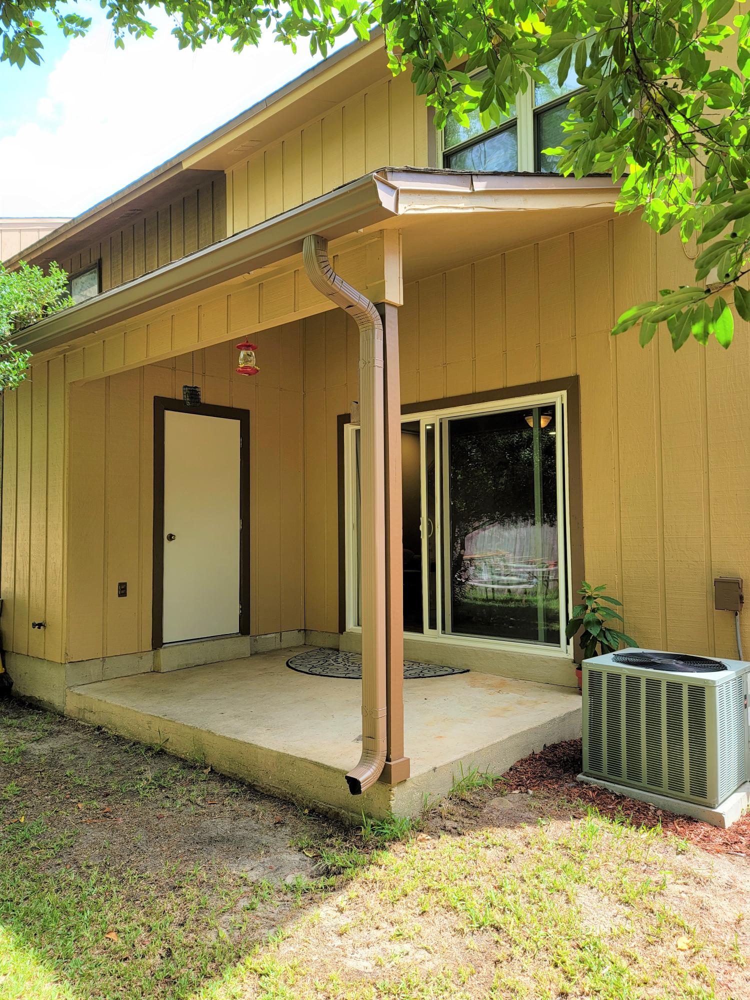 BAYWOOD T/H - Residential