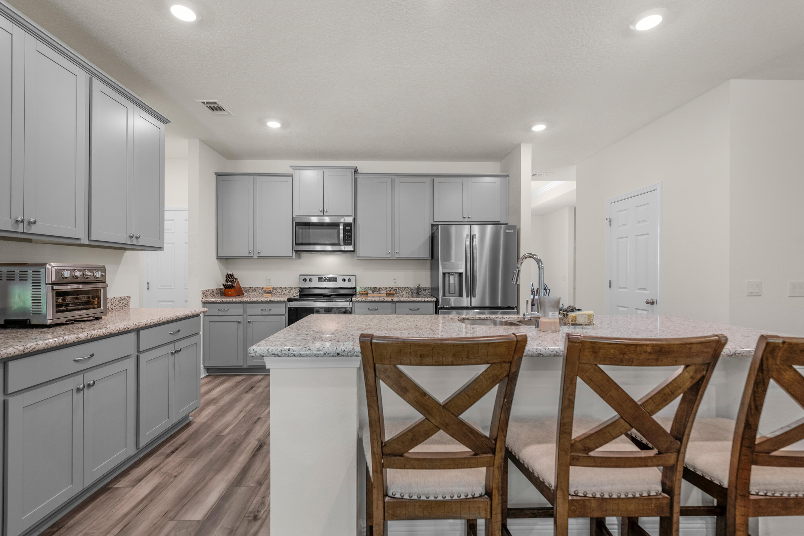 Airway Oaks - Residential Lease